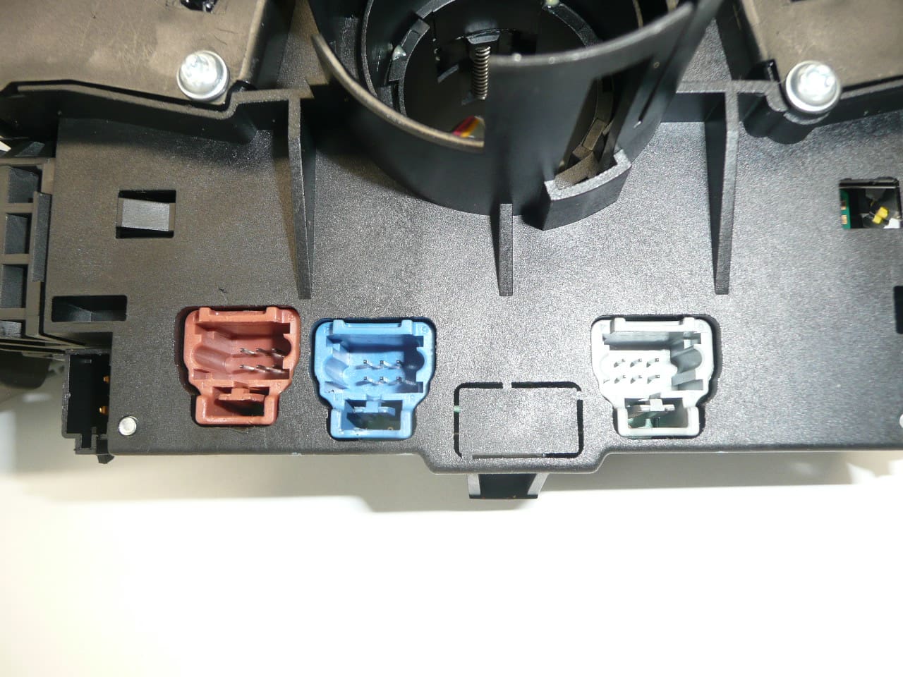 Commande ESP pour Citroën/Peugeot 96611302XT 6242S5 – Image 2