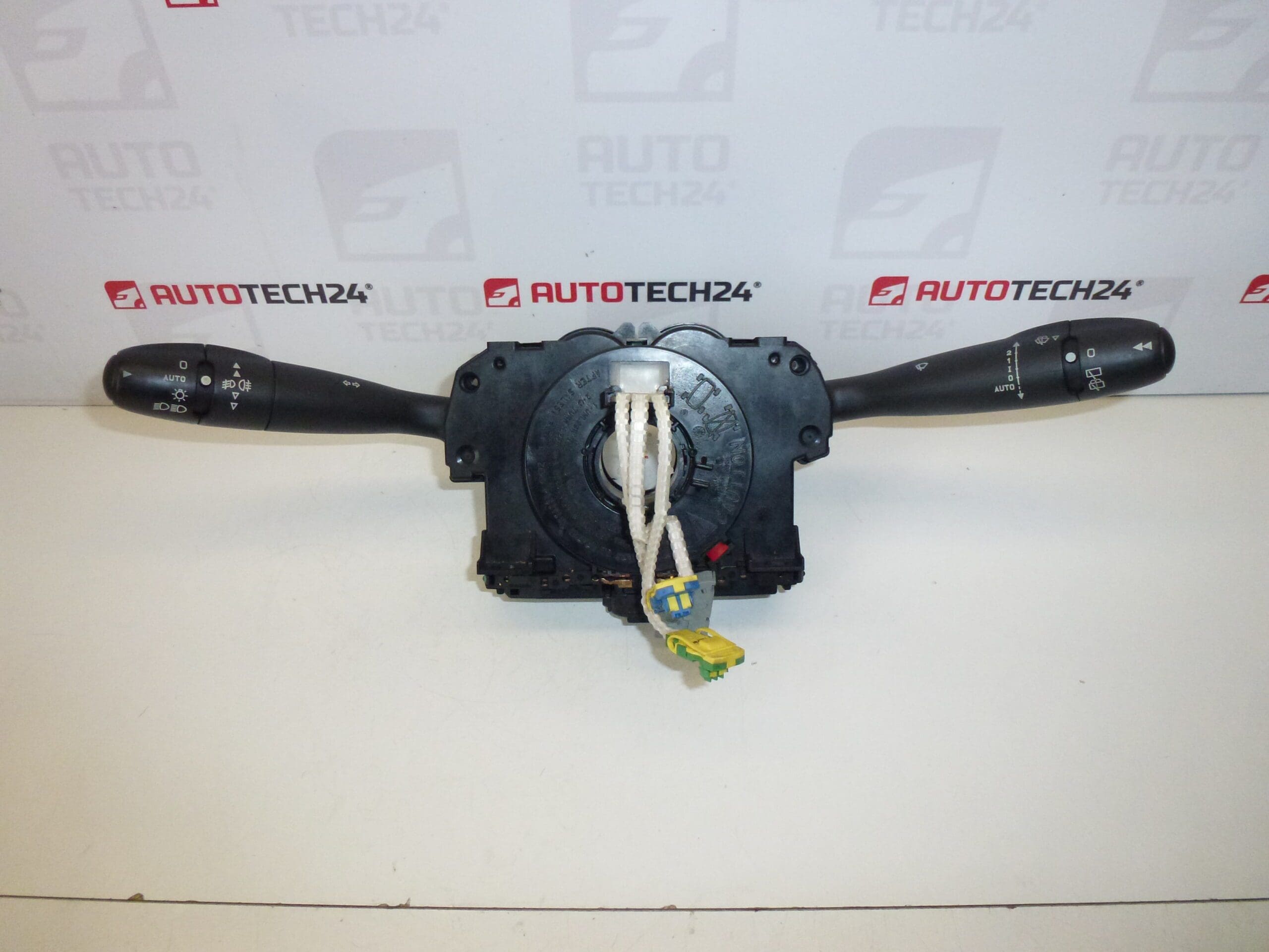 Pilotes ESP Citroën Peugeot 96642625XT 6242FT