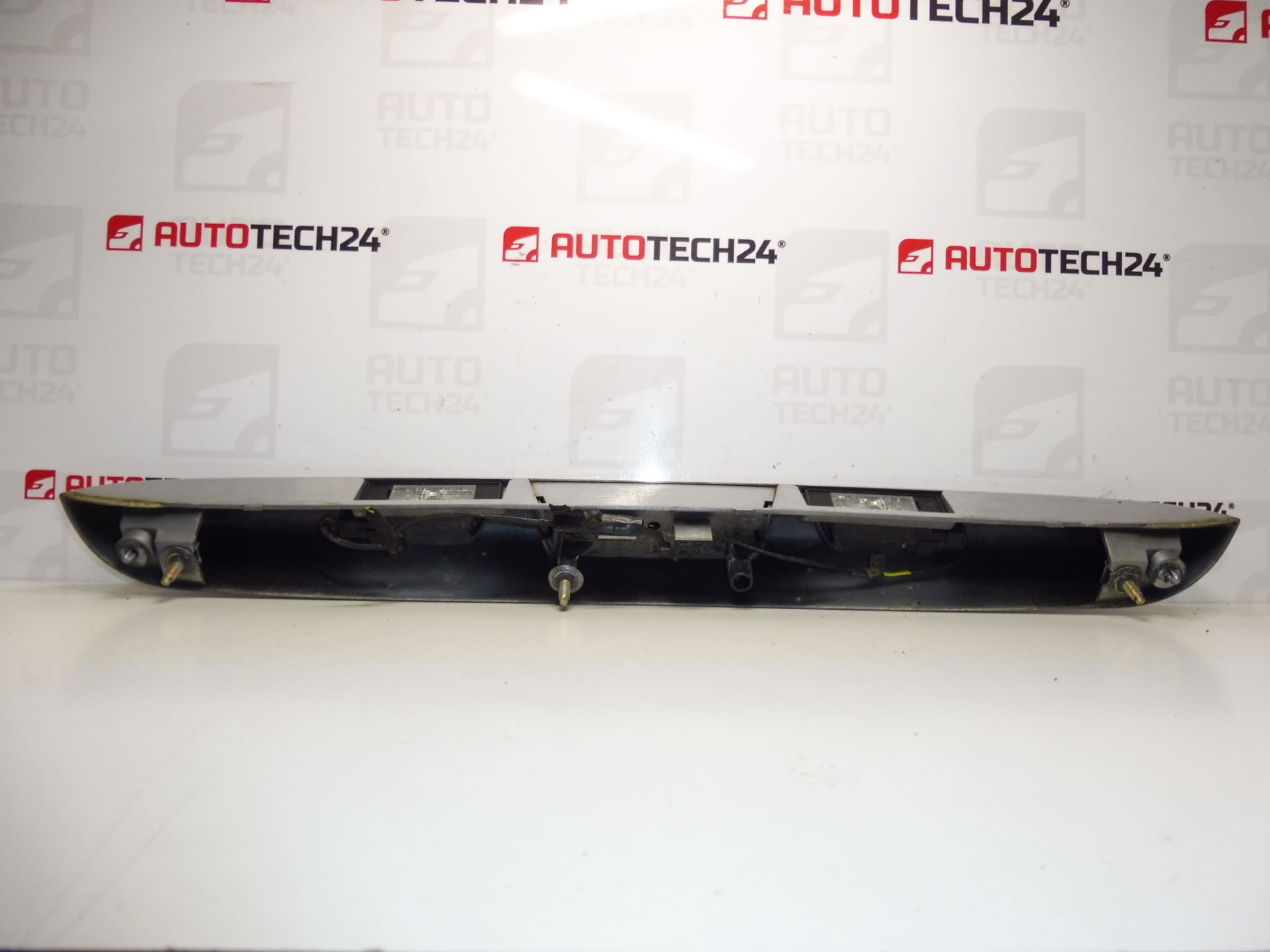 Poignée de hayon arrière Citroën C3 Pluriel EZRC 9641946777 8742E9 – Image 2