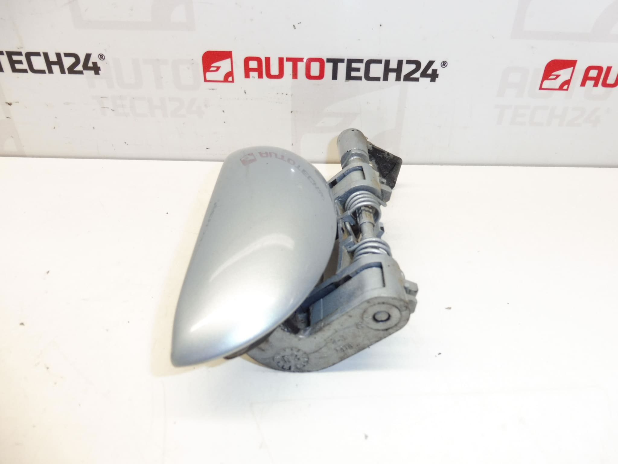 Poignée de porte arrière droite pour Peugeot 206 EYLC 9101N9 – Image 2