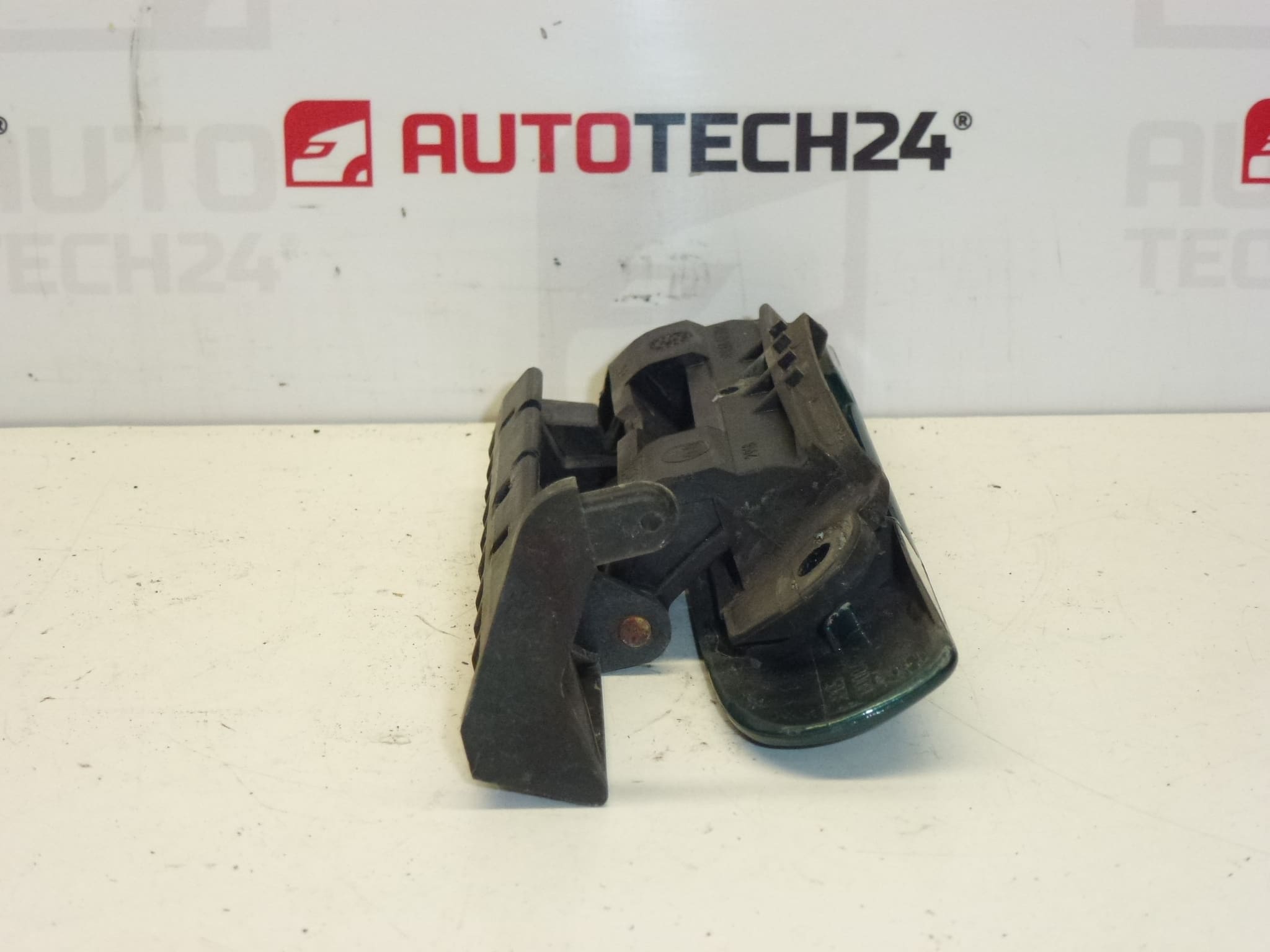 Poignée de porte avant gauche Citroën Xsara vert métallisé 9101N2 – Image 2