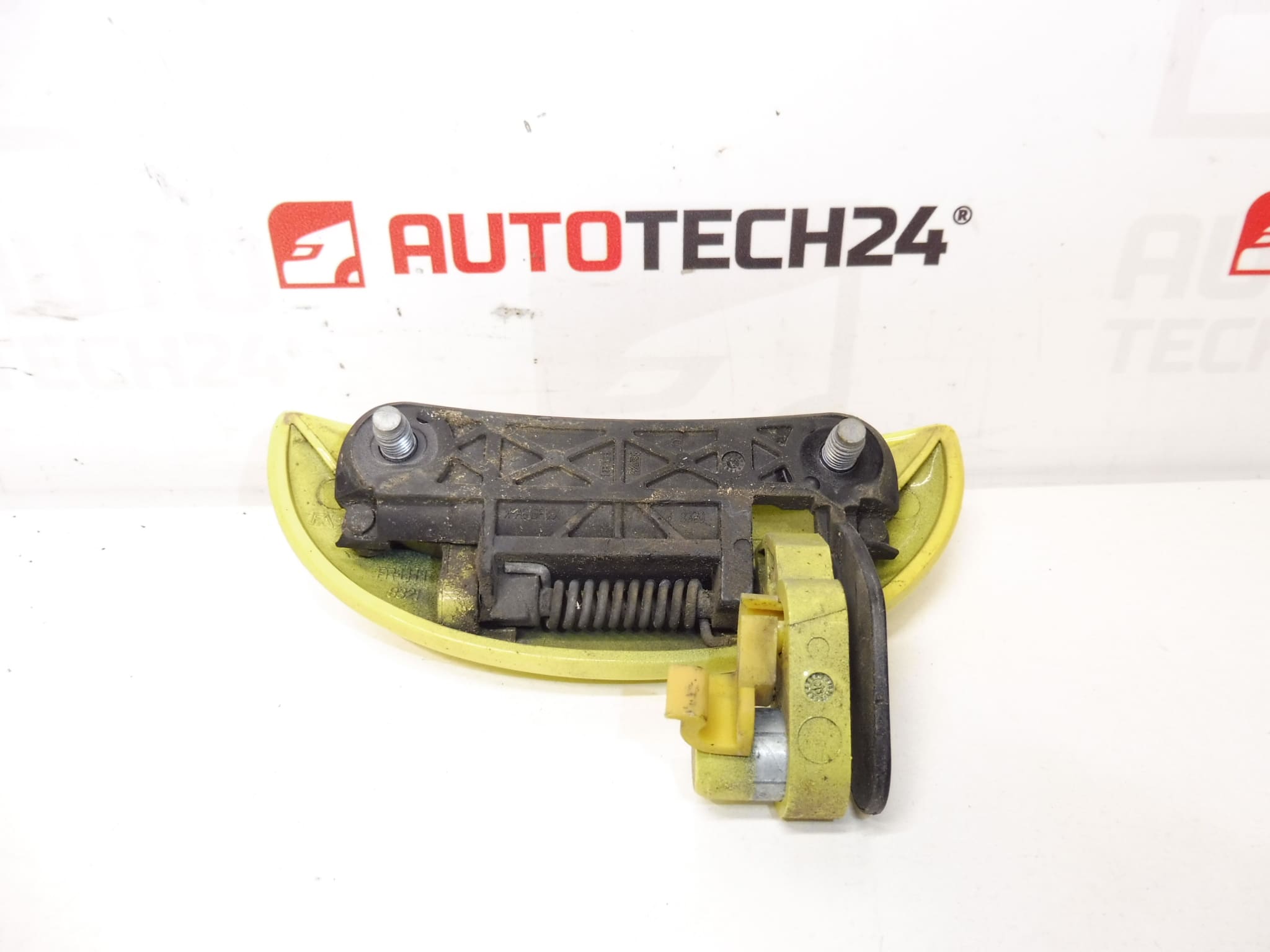 Poignée de porte avant gauche KBL pour Citroën C1 et Peugeot 107 - 9101AK – Image 2