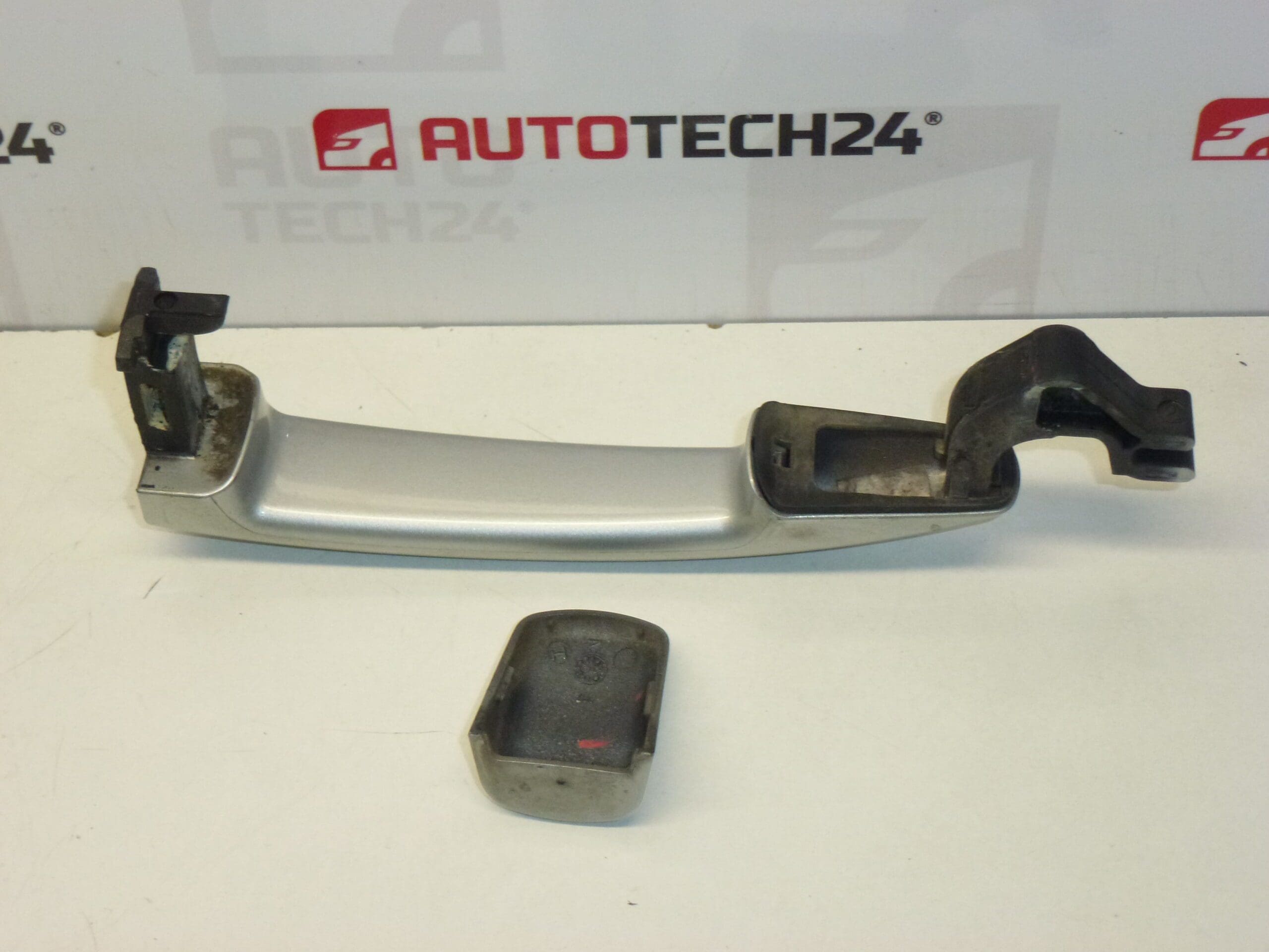 Poignée de porte avant droite et arrière gauche pour PSA EZRC 9101ER – Image 2