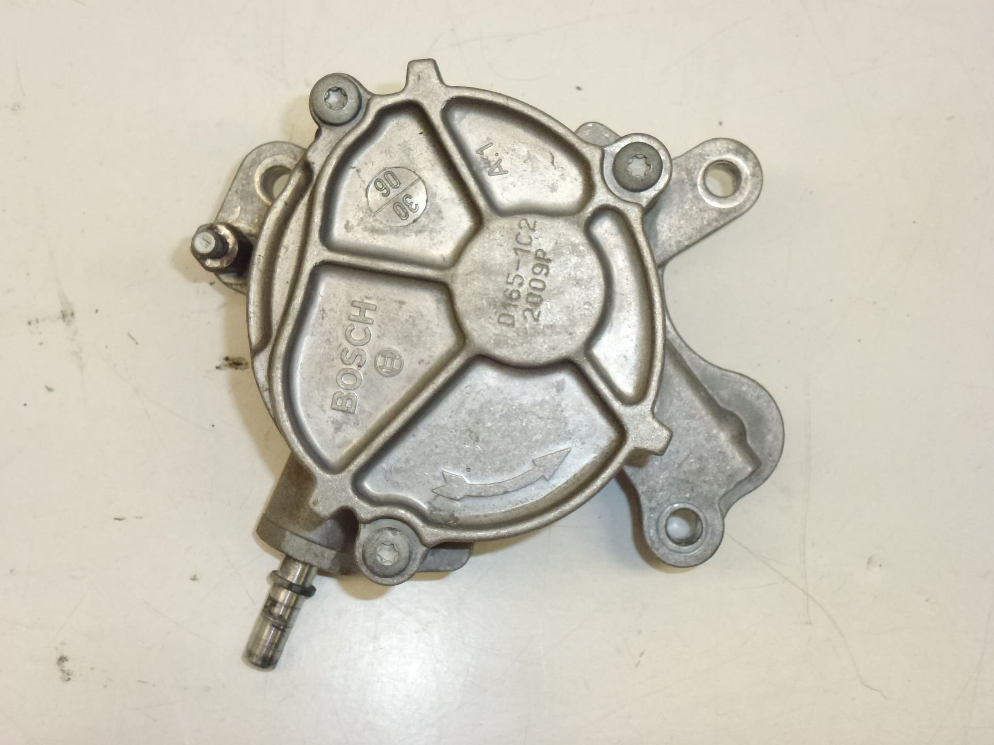 Pompe à vide Bosch 2.0 HDi 9801888780 456587 – Image 2