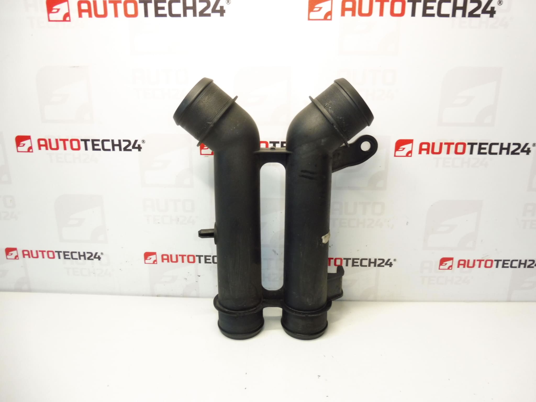 Raccordement air 1.6 HDI Citroën Peugeot 0382EE