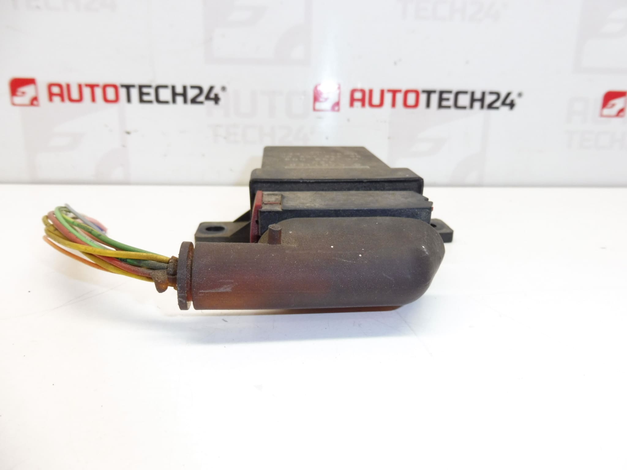 Relais de ventilateurs G. CARTIER 9633610280 1338A1 – Image 2