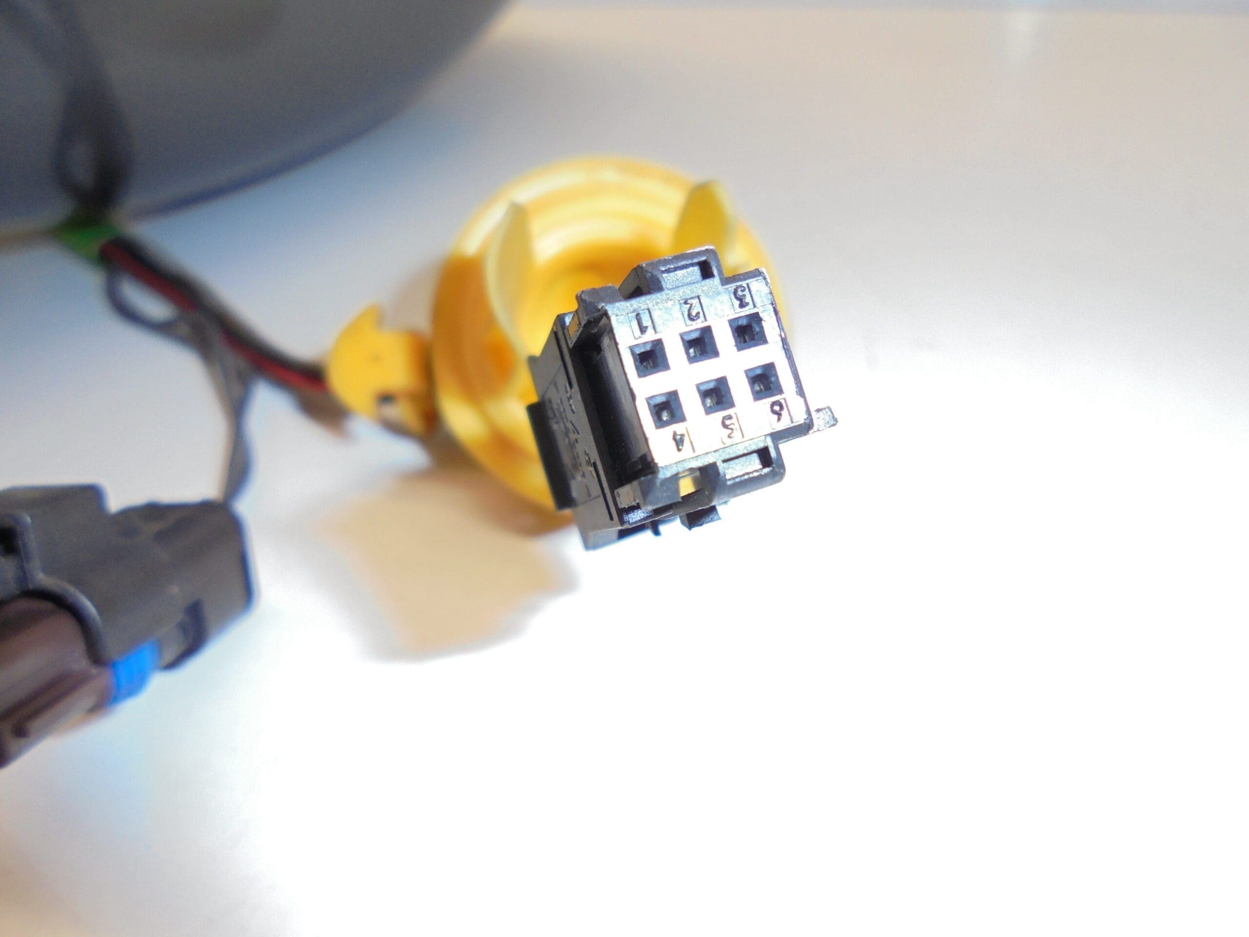 Rétroviseur droit Peugeot 308 KTHB 8153NC – Image 2