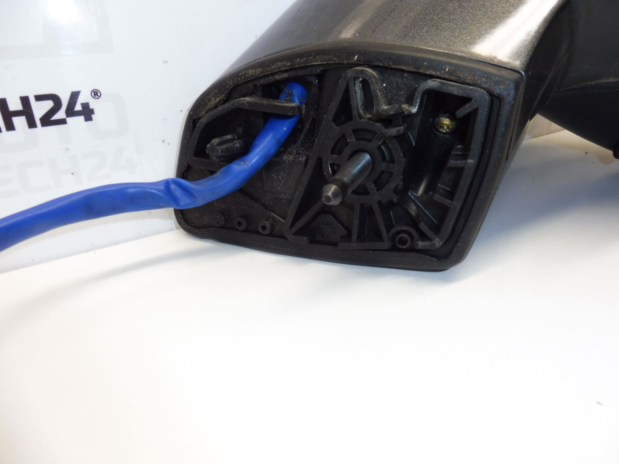 Rétroviseur Droit Peugeot 308 KTPD 8153NF – Image 2