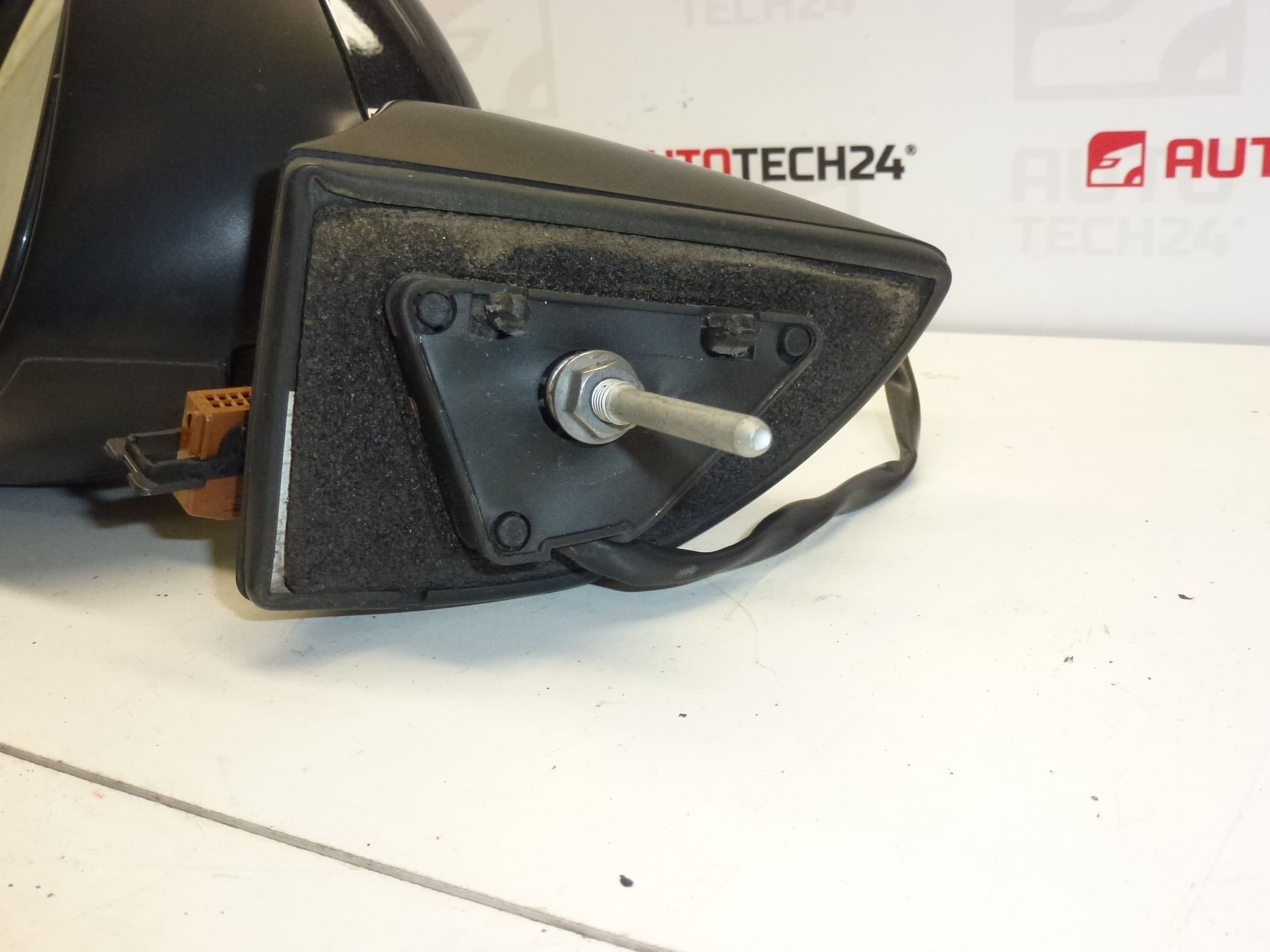 Rétroviseur gauche EYPC Peugeot 407 8153ZA – Image 2