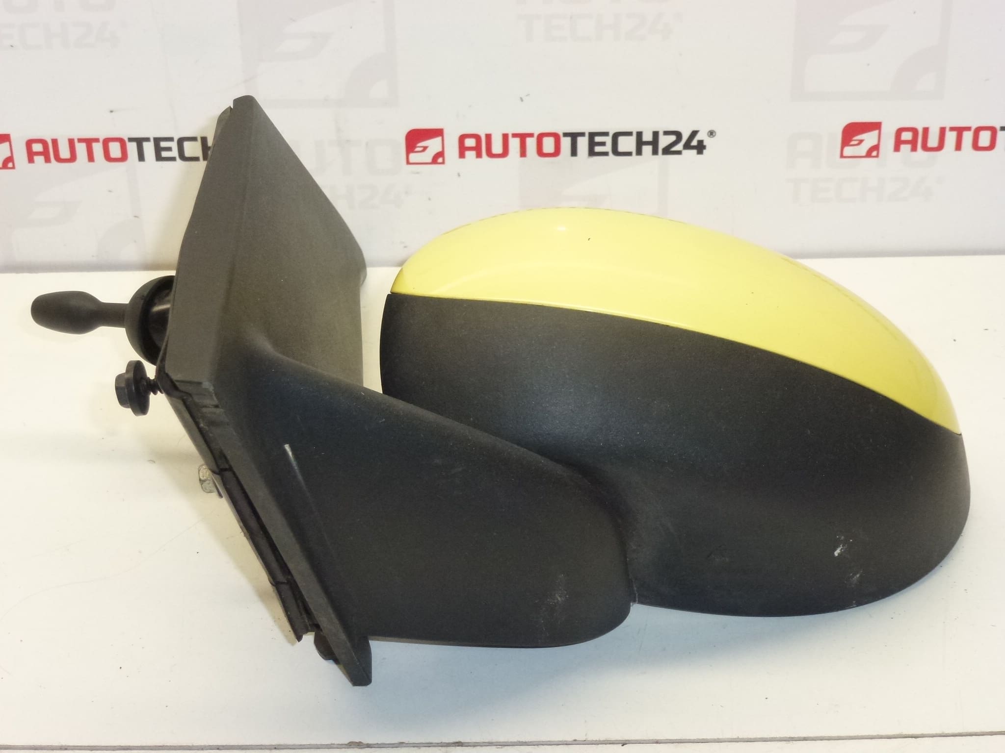 Rétroviseur gauche jaune pour Citroën C1 et Peugeot 107 87940-0H010, 87940-0H011 – Image 2
