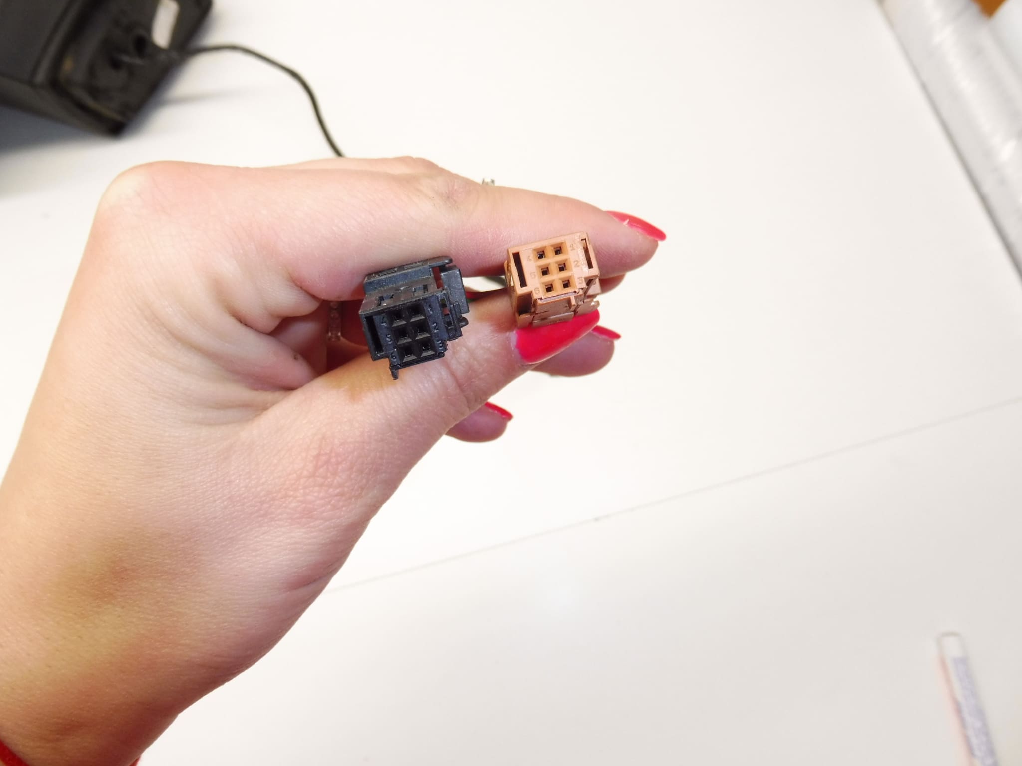 Rétroviseur Gauche Peugeot 207 96806498XT 8149ZG – Image 2