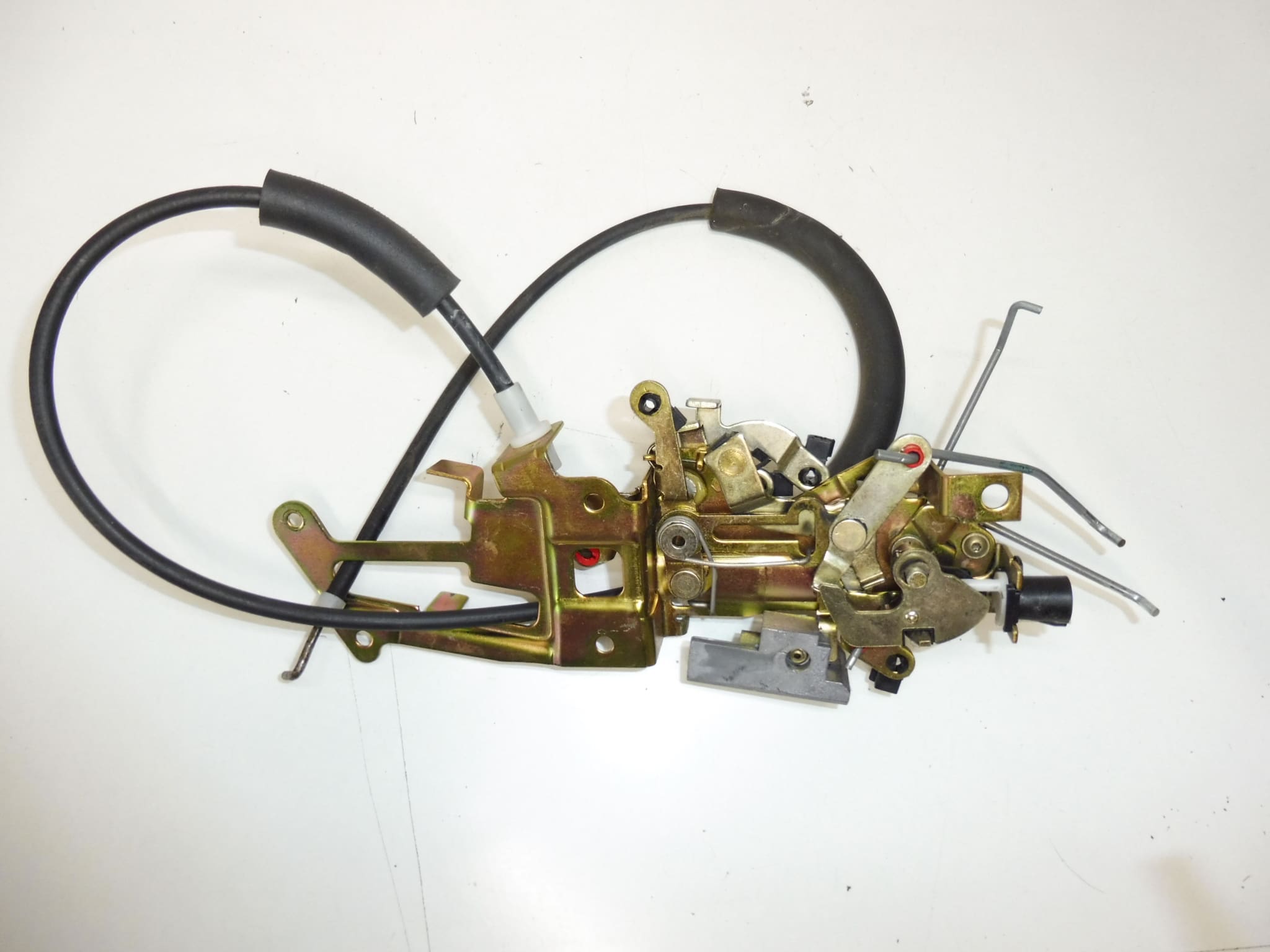 Verrou de Porte Arrière Gauche Citroën Peugeot Partner 9138F6 – Image 2