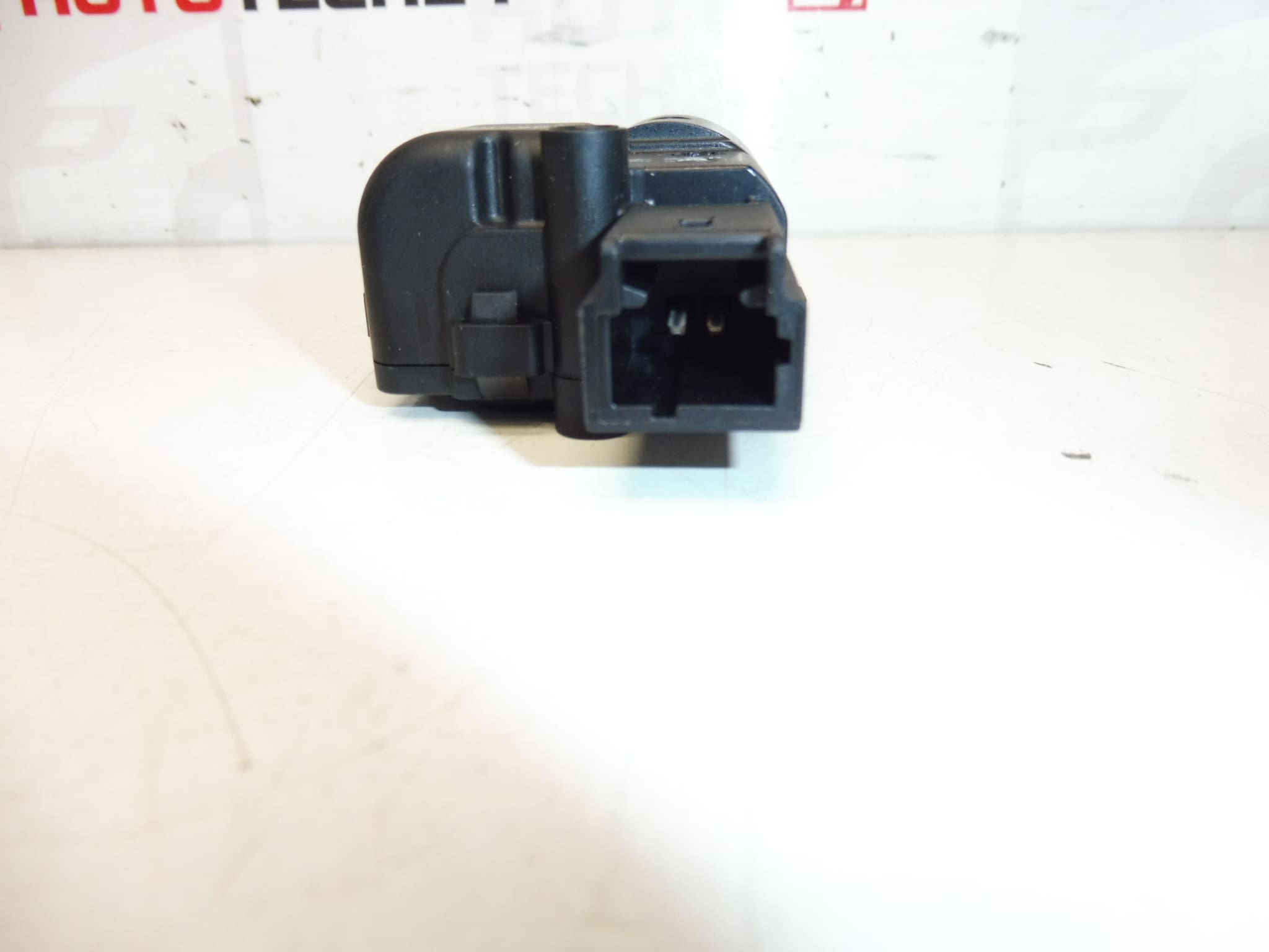 Serrure de porte Peugeot 1007 9649879580 661536 – Image 2