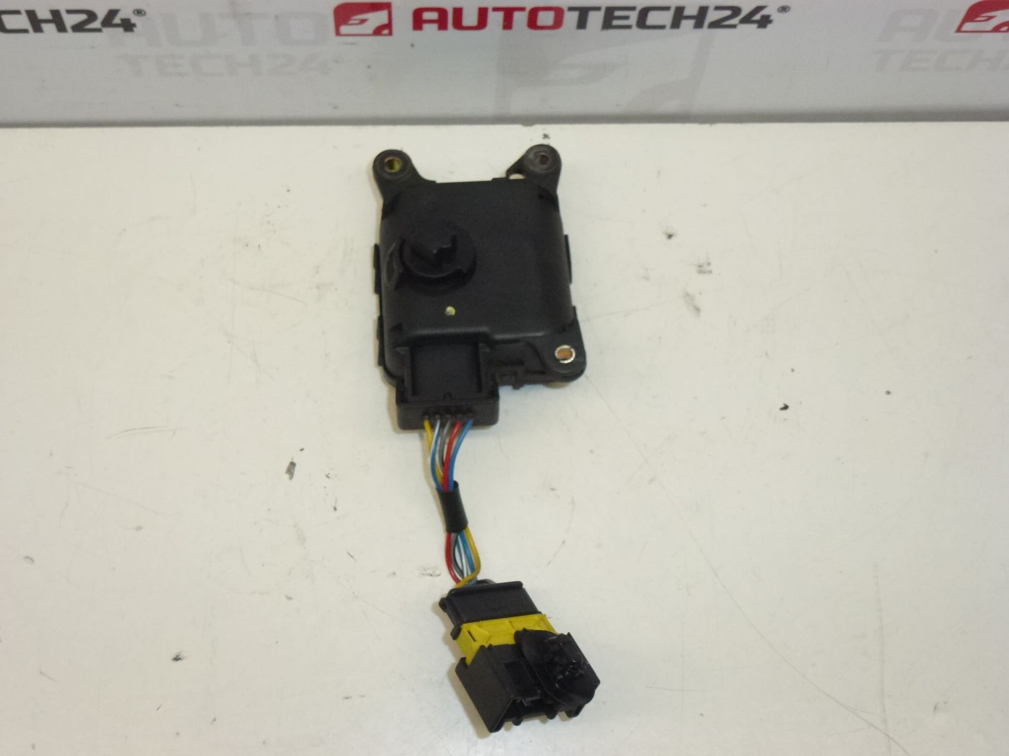Servomoteur de chauffage Bosch pour Citroën/Peugeot 0132801160 6447ER – Image 2