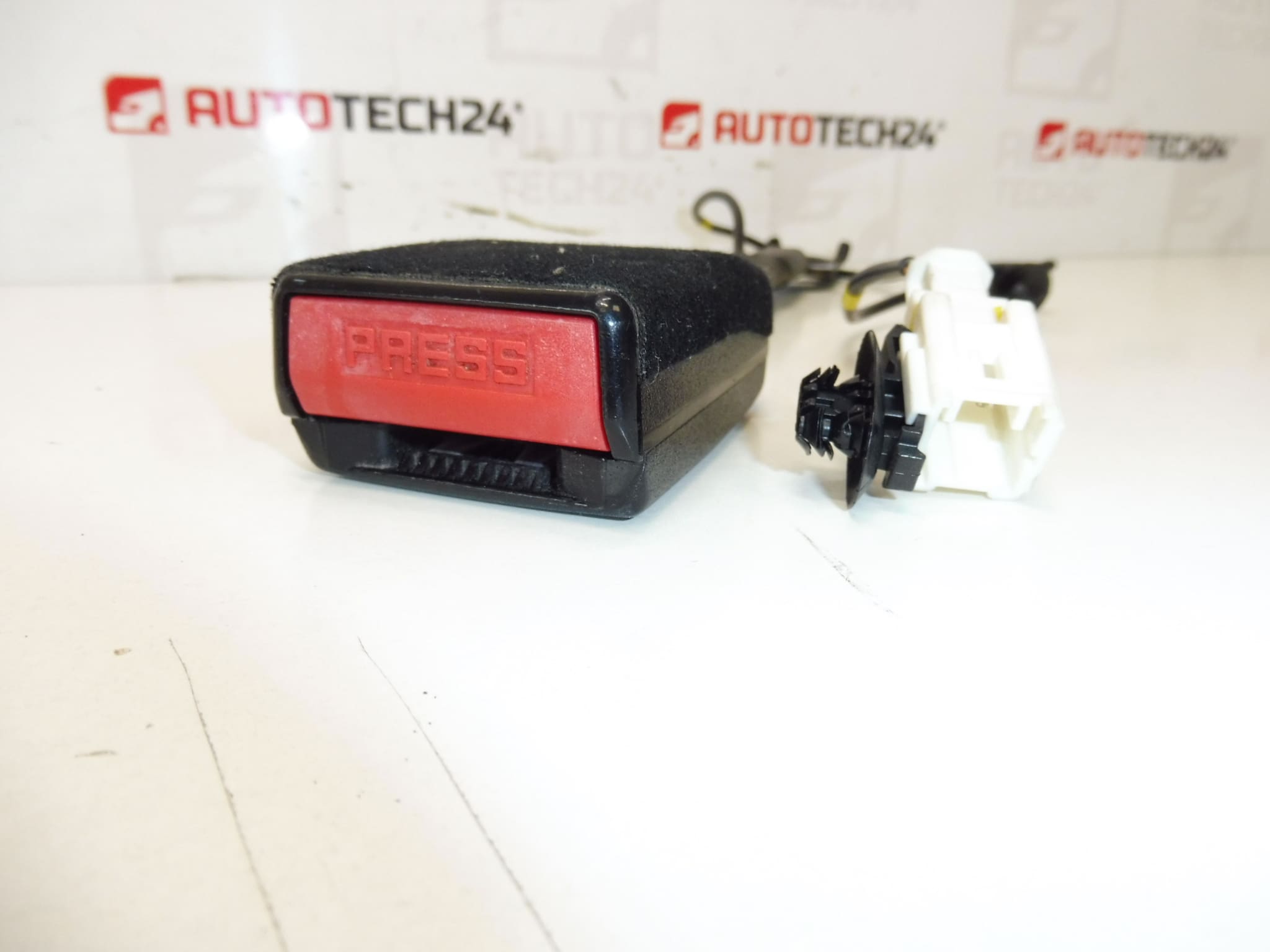 Support du verrou de la ceinture de sécurité pour Peugeot 308 8975K9 – Image 2