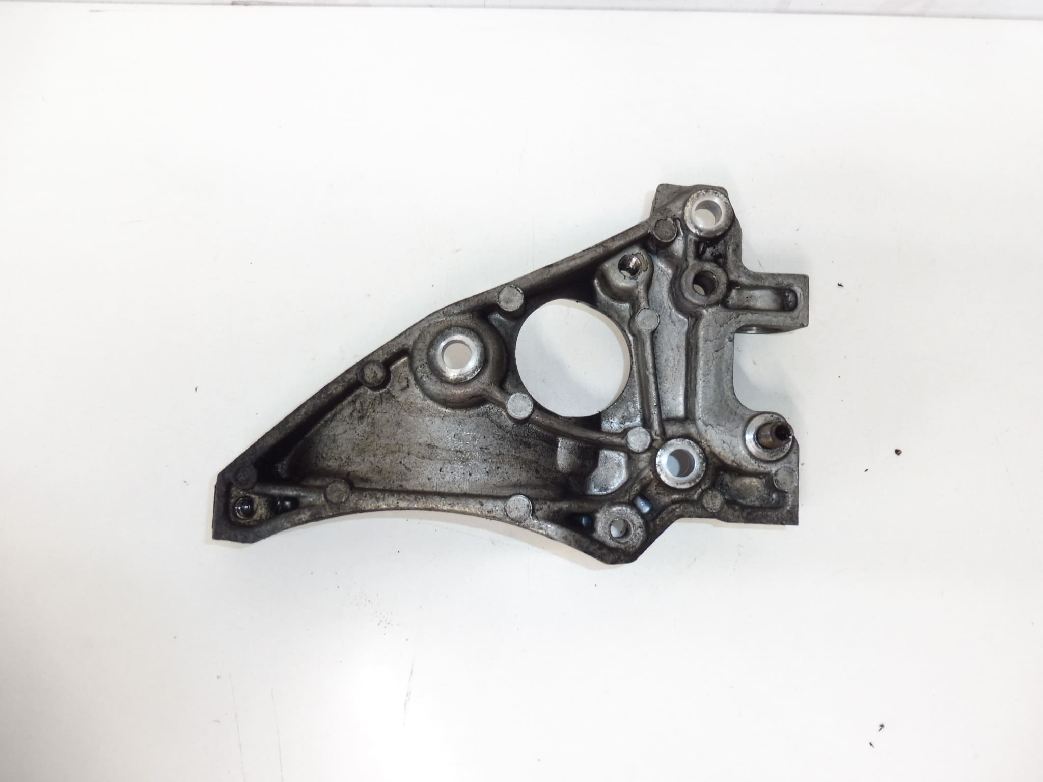 Support de compresseur de climatisation pour Citroën/Peugeot 1.6 e-HDi 9672950980 6453 NS – Image 2