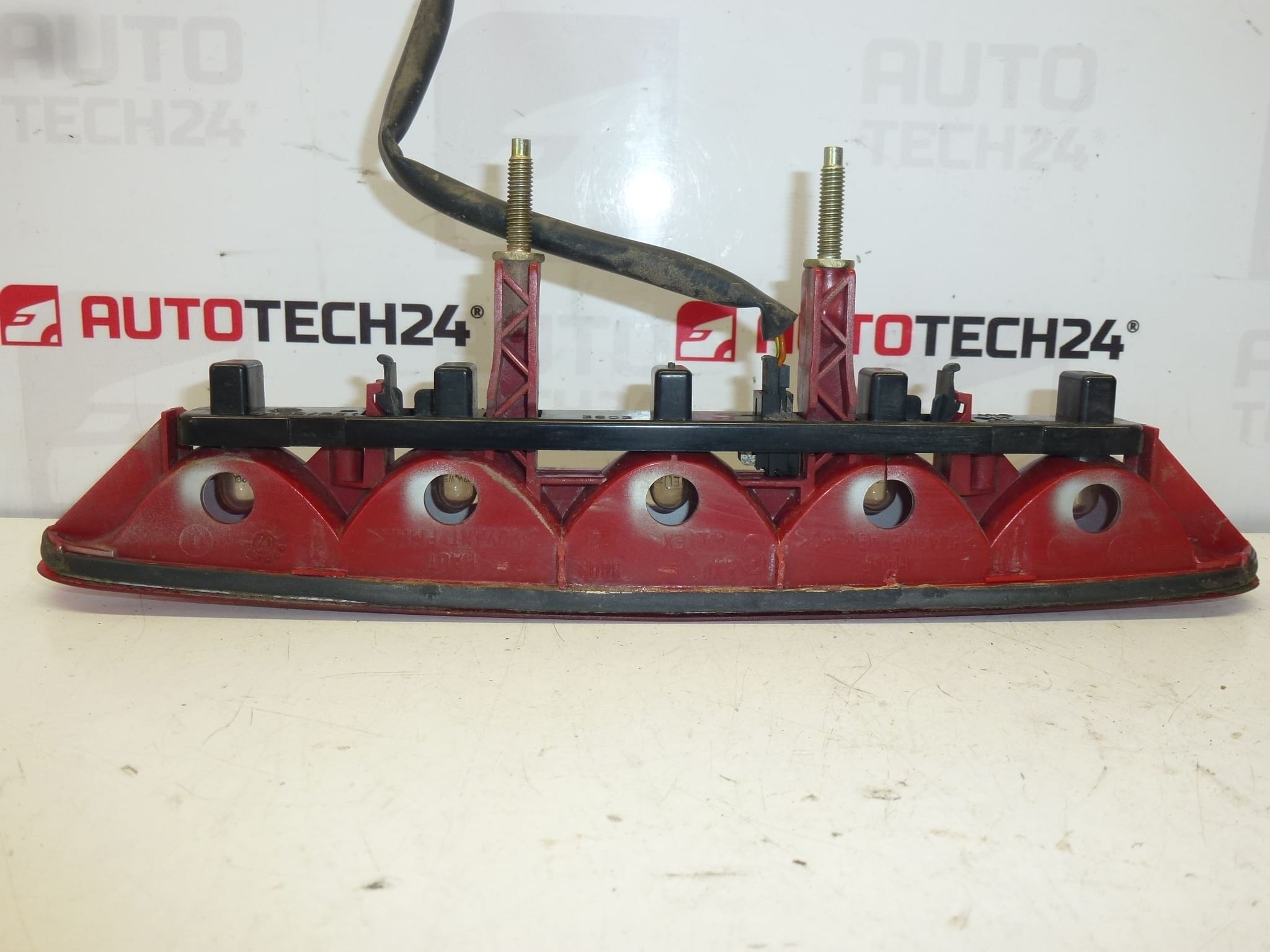 Troisième feu stop Citroën Xsara 6350A6 – Image 2
