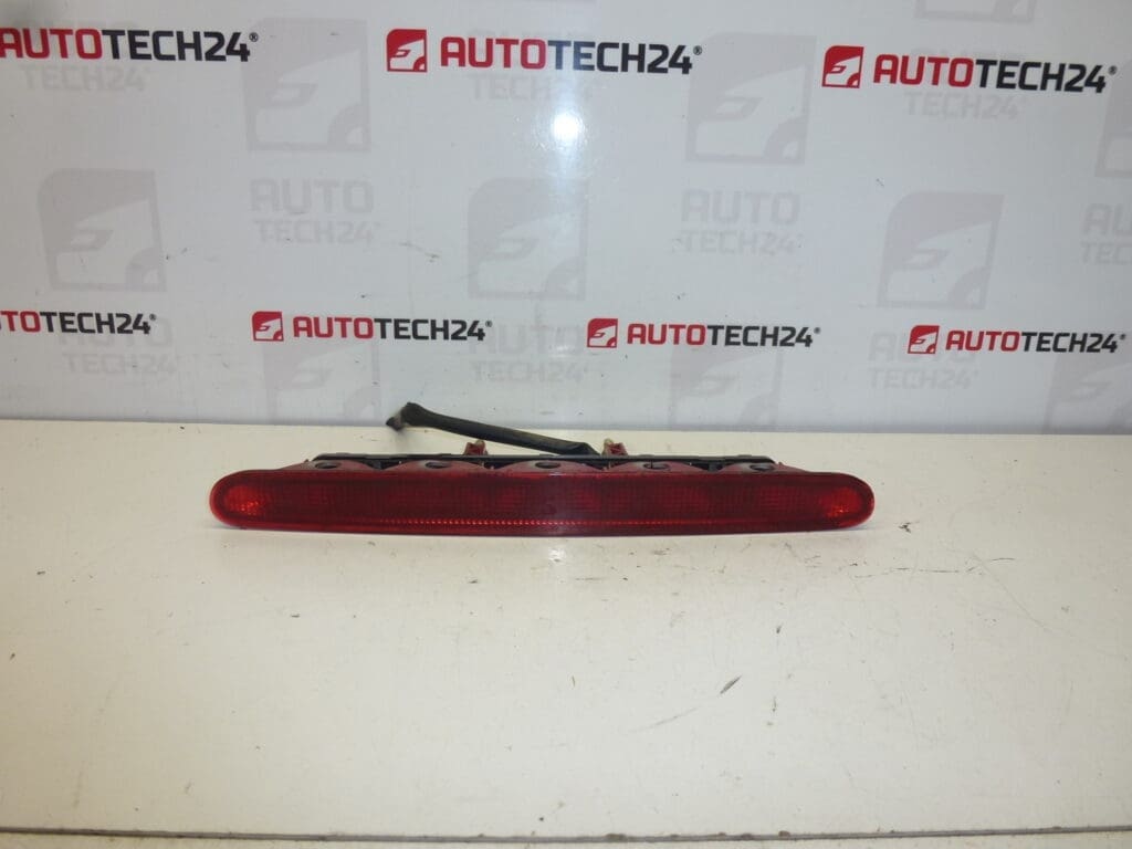 Troisième feu stop Citroën Xsara 6350A6