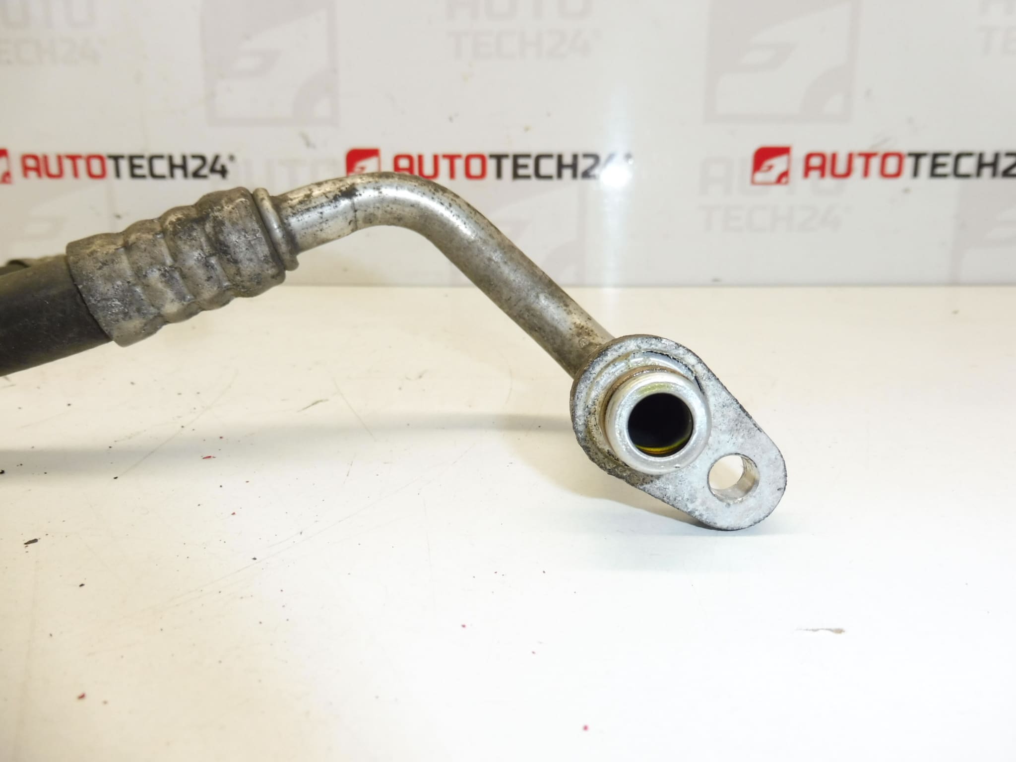 Tuyau de climatisation d'occasion Citroën Xsara II 1.6 16V 6460R5 – Image 2