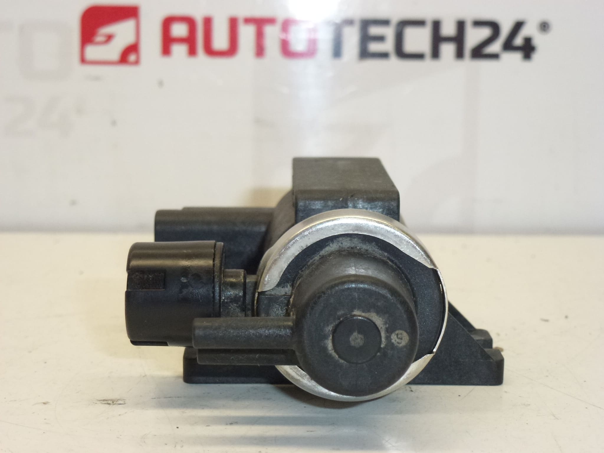 Valve De Dépression Pierburg 9645029180 1628ZT – Image 2