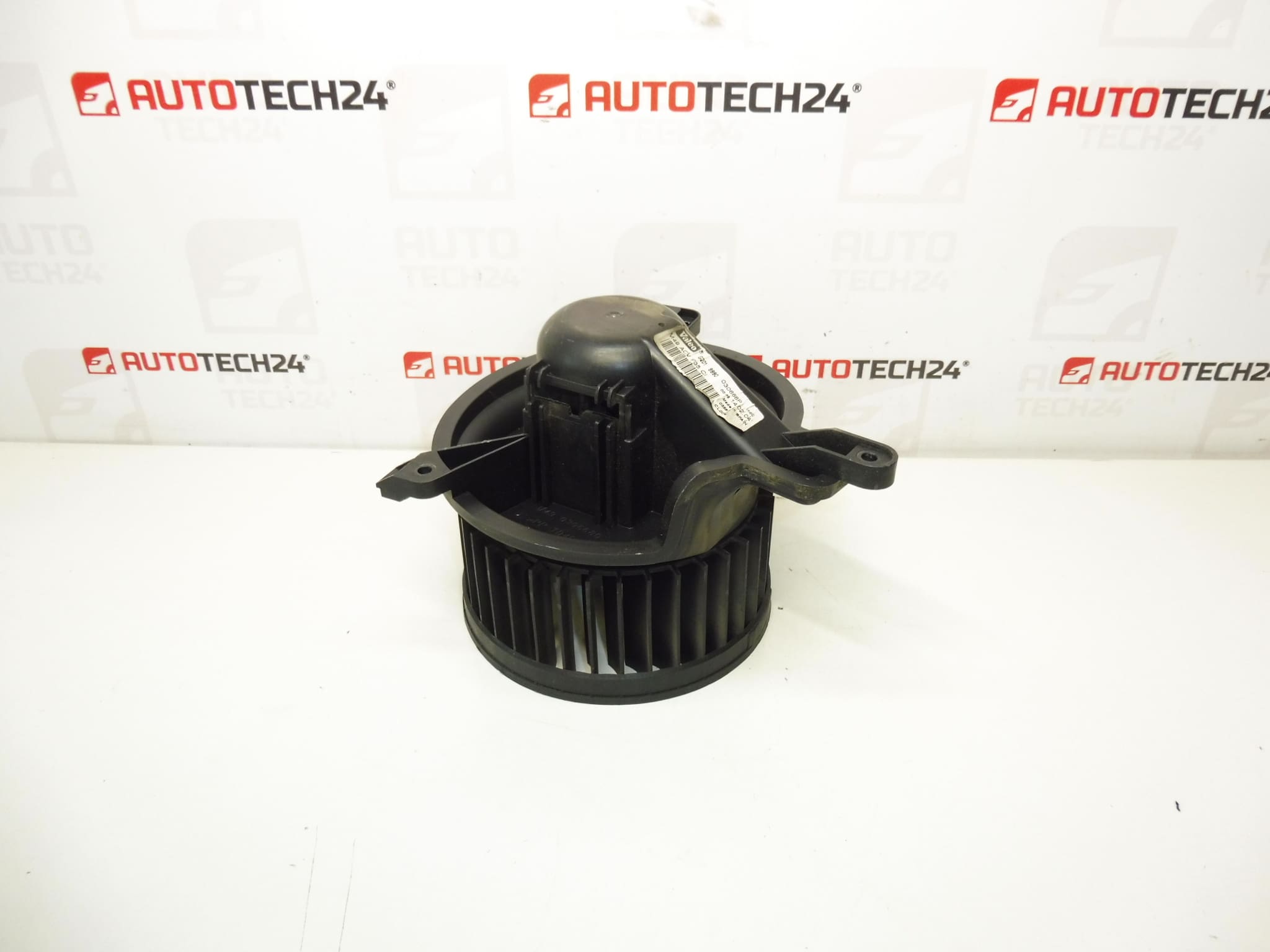 Ventilateur de chauffage Citroën Peugeot 030666P 6441R4