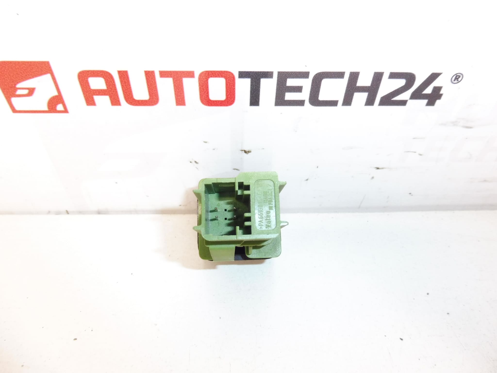 Contrôleur ESP Valeo pour Peugeot 206 Référence 9642781677 6554V1 – Image 2