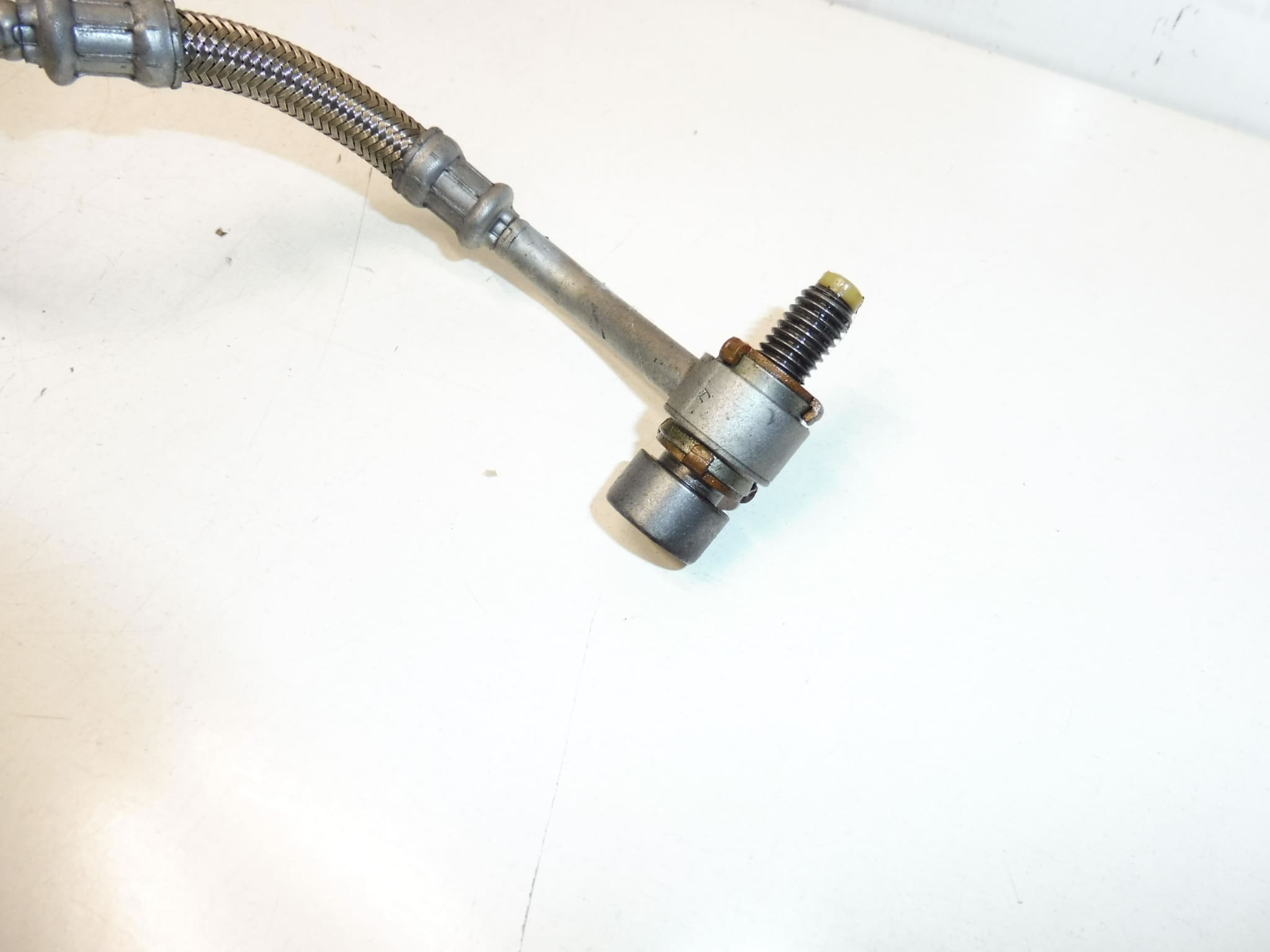 Conduite de lubrification du turbocompresseur pour Citroën et Peugeot 1.5 HDi (d'occasion) - 9825960780 – Image 2