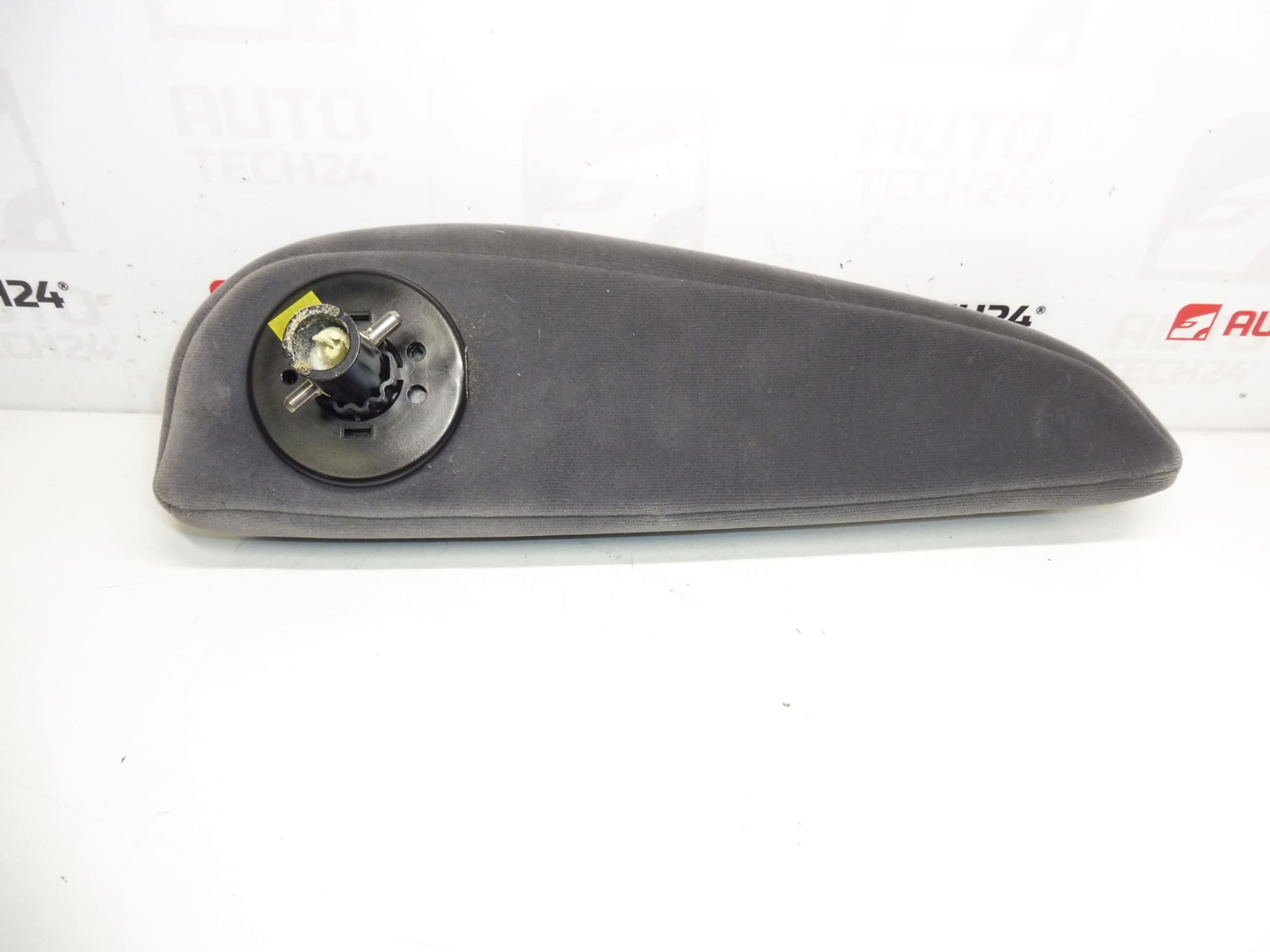 Accoudoir du conducteur Citroën C8 / Peugeot 807 8830WT – Image 2