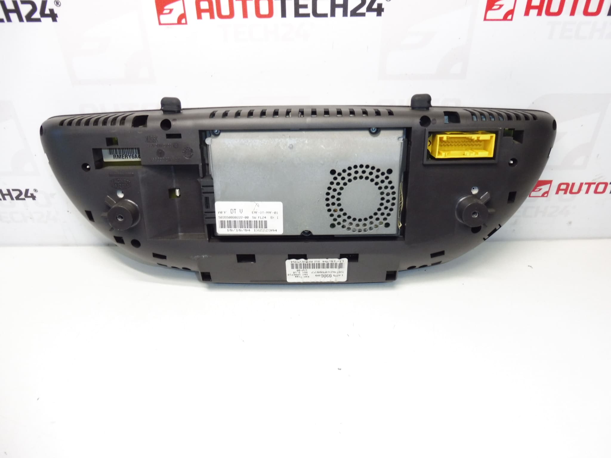 Écran pour radio et ordinateur de bord Peugeot 807 / Citroën C8 / Fiat Ulysse - Réf. 1400098680, 503550080222 – Image 2