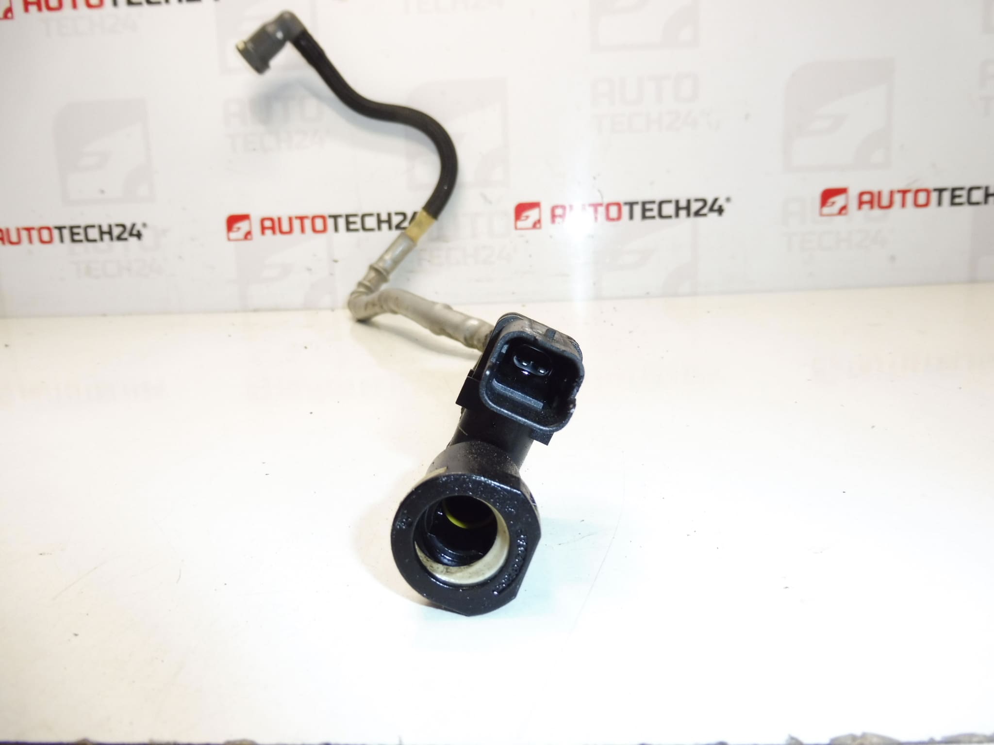 Conduite de carburant pour Citroën/Peugeot 2.2 HDi - 1579QR – Image 2