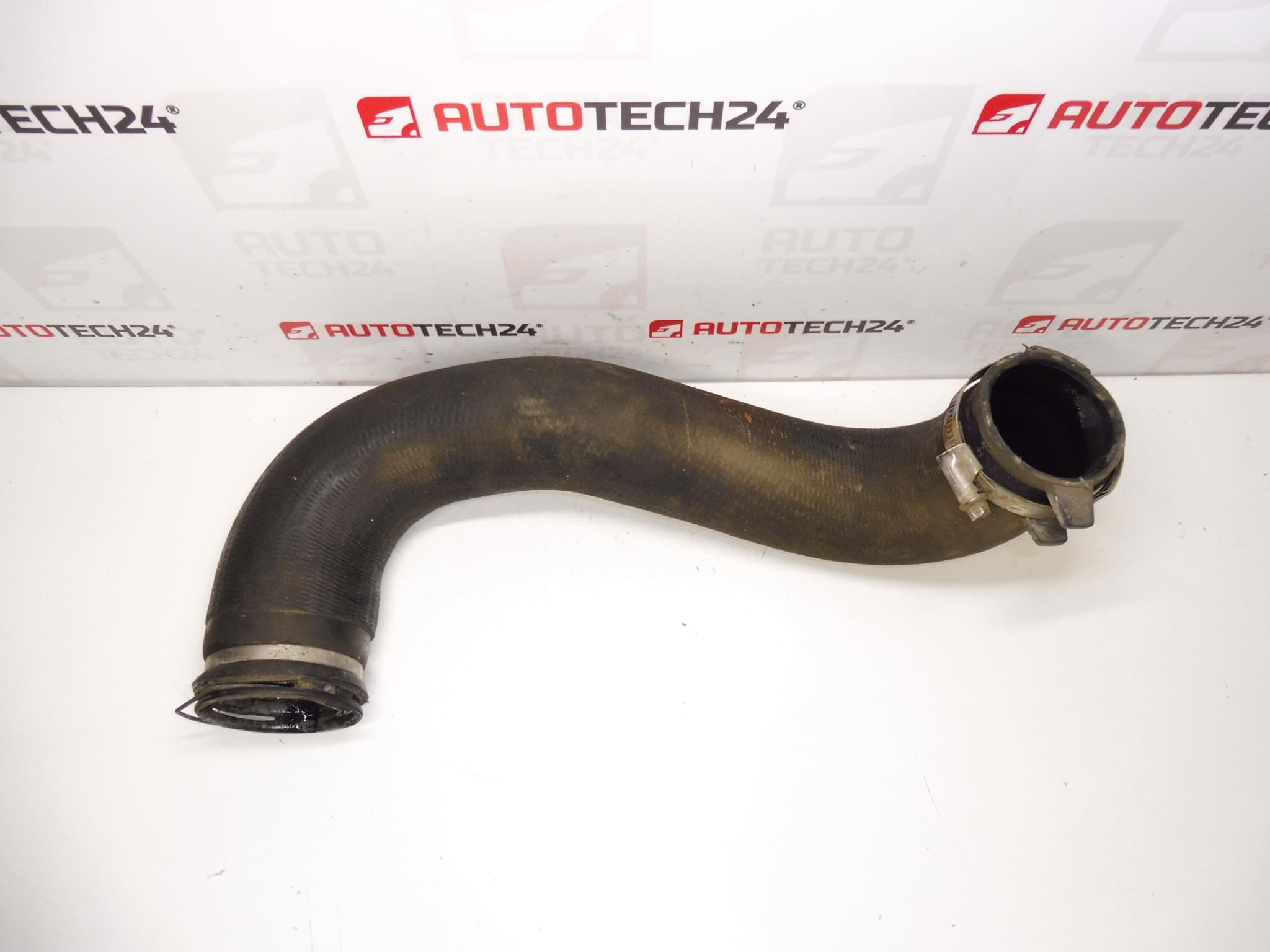 Durite de turbo pour Citroën C8 / Peugeot 807 2.2 HDi 125 kW 0382LG – Image 2