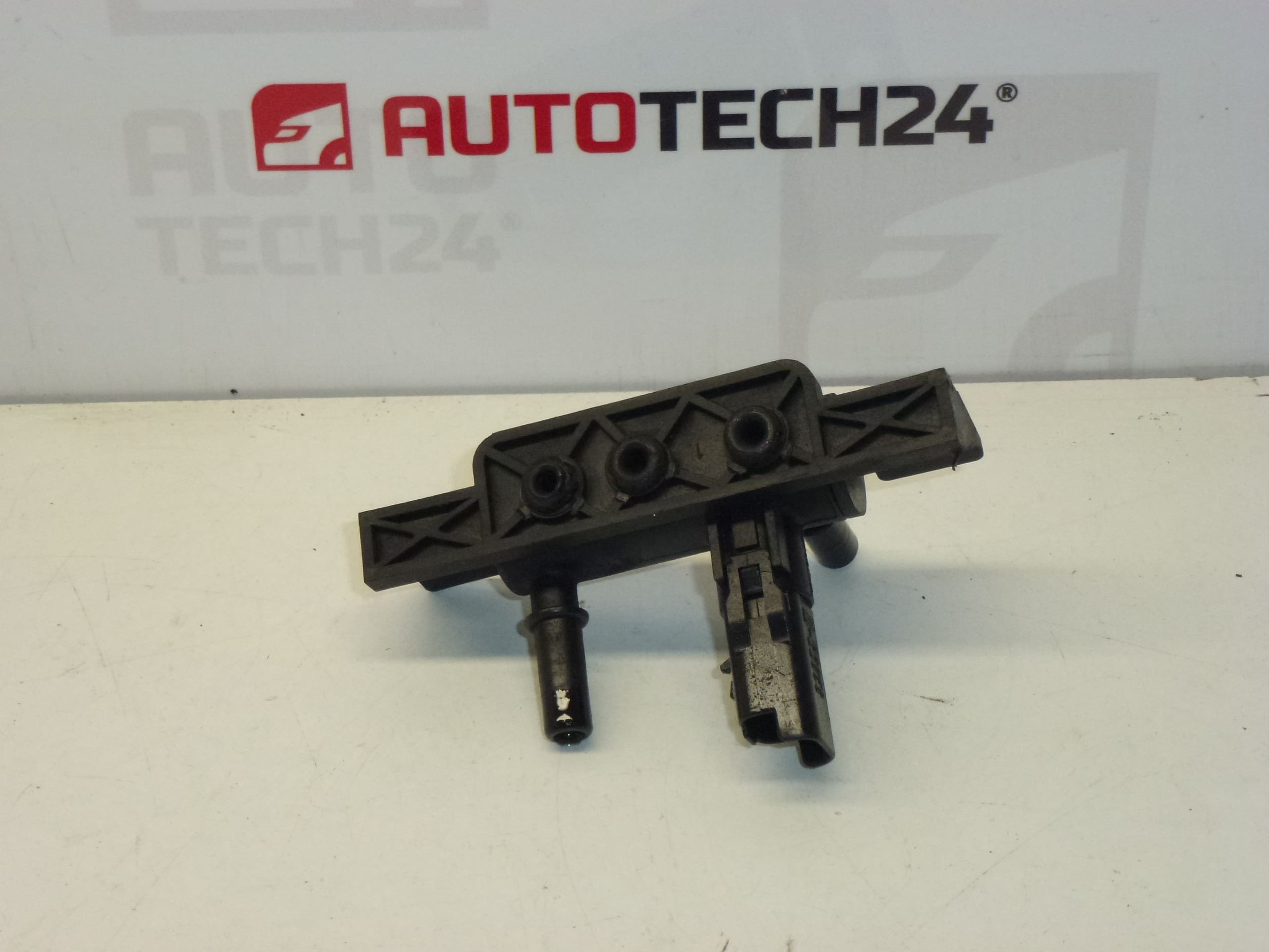 Capteur de température du carburant d'occasion Citroën/Peugeot 9637705080, 1669890180, 1922G4 – Image 2