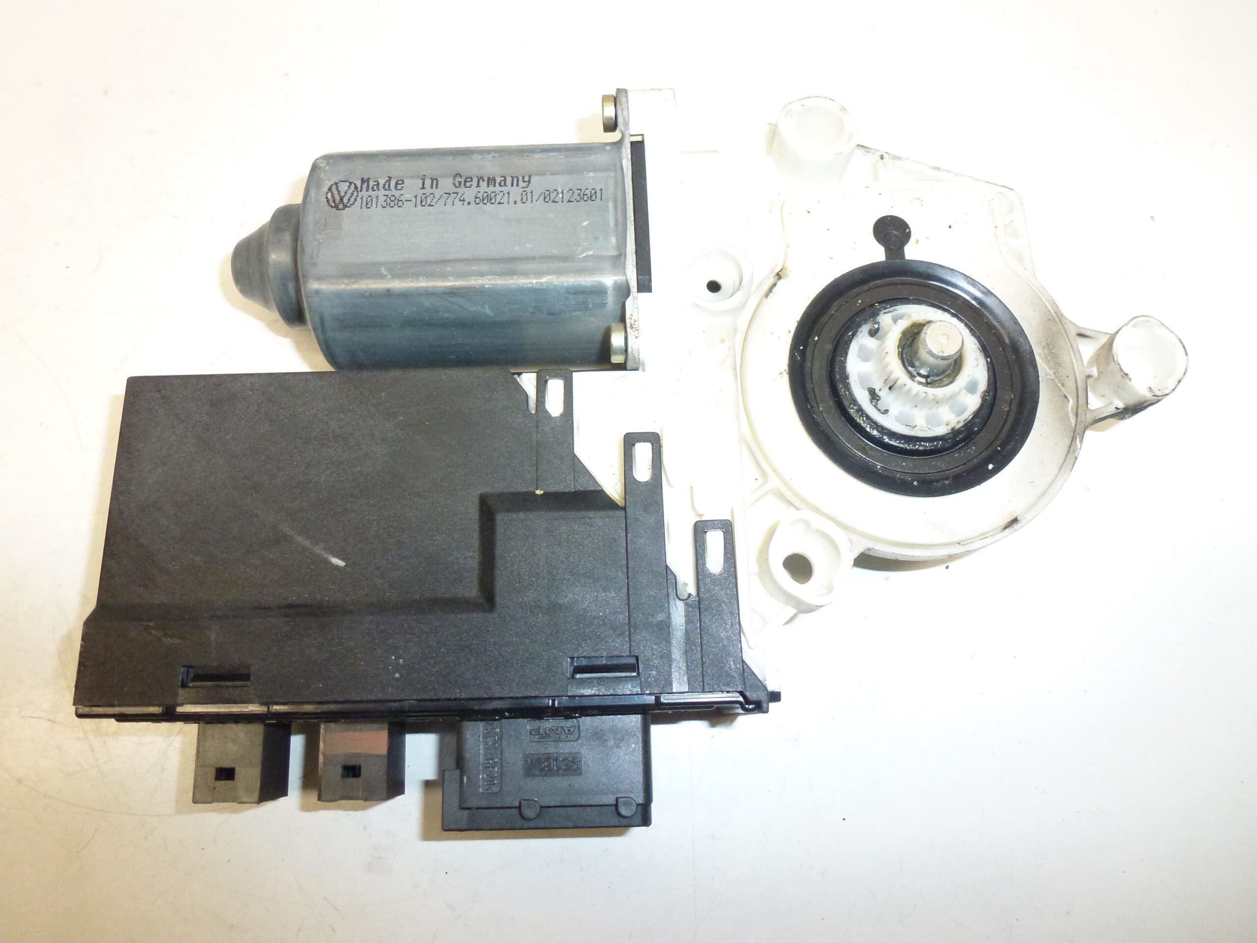 Moteur de lève-vitre avant gauche Citroën C5 9648484980 9221P4
