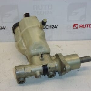 Maître cylindre de frein Peugeot 407 4601P6