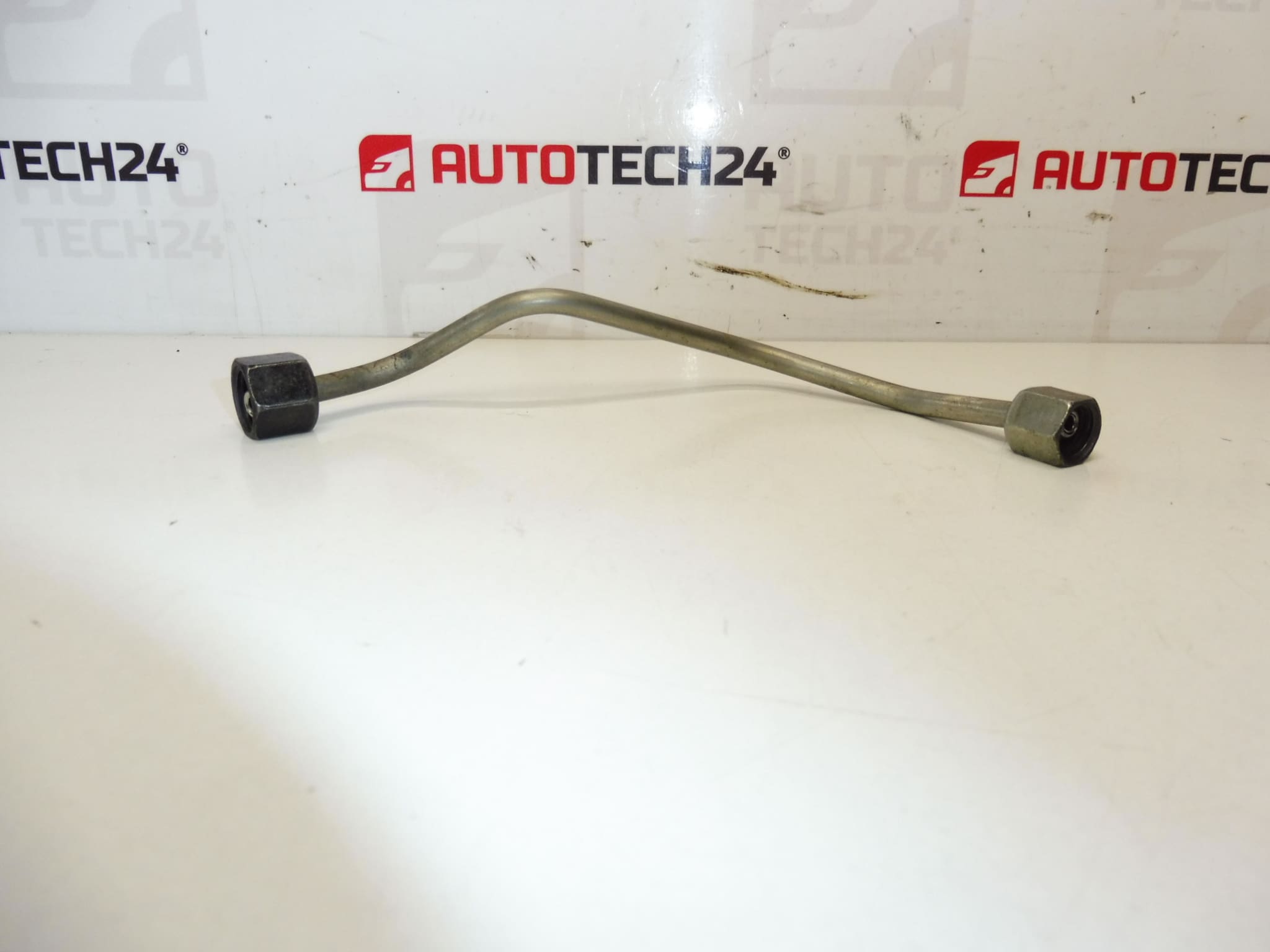 Pipe RAIL admission 4ème cylindre Citroën Peugeot 1570Q2