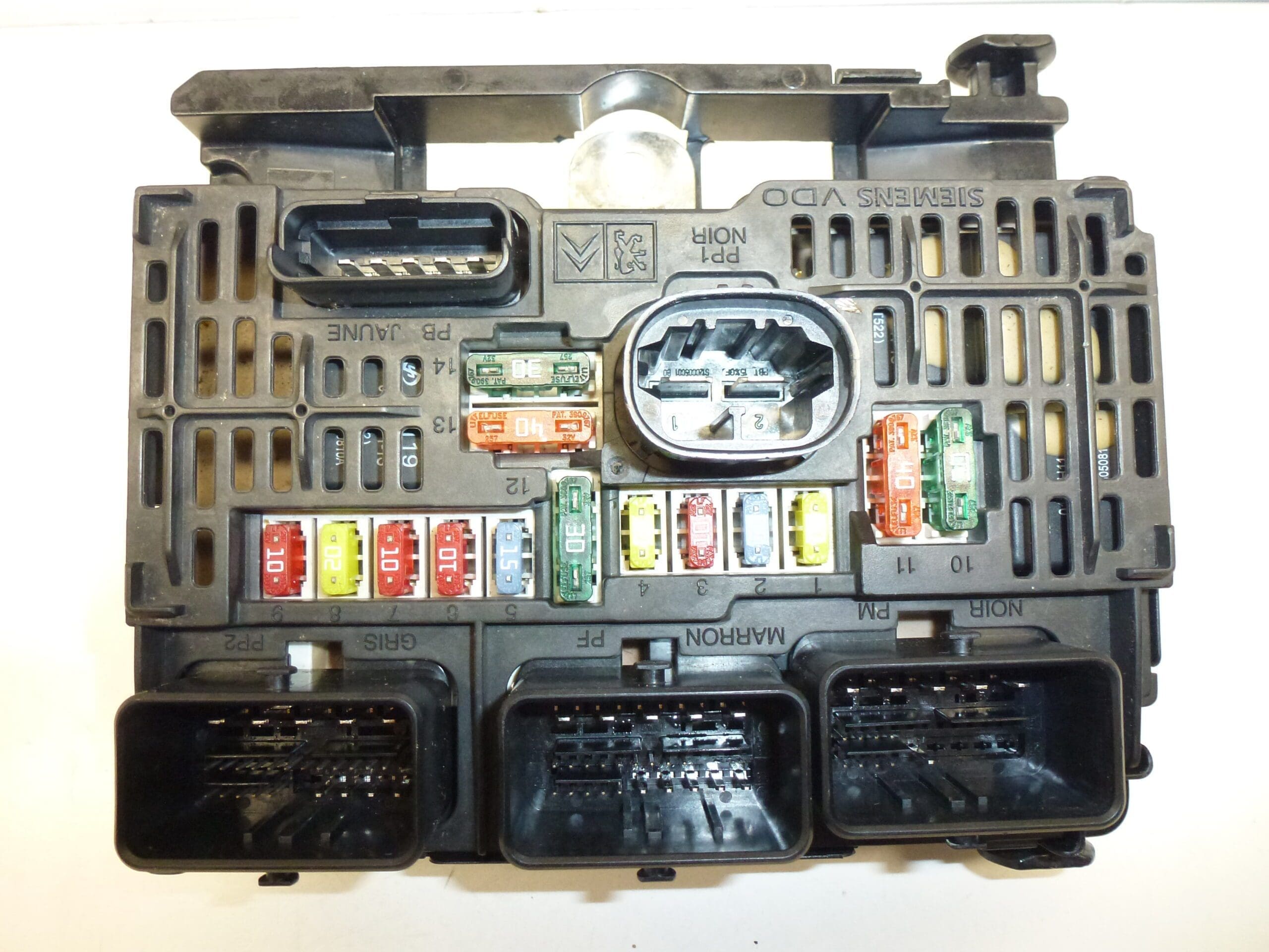 Boîtier de servitudes moteur BSM L06-00 Siemens pour Citroën/Peugeot 9656086580 S118983006J – Image 2