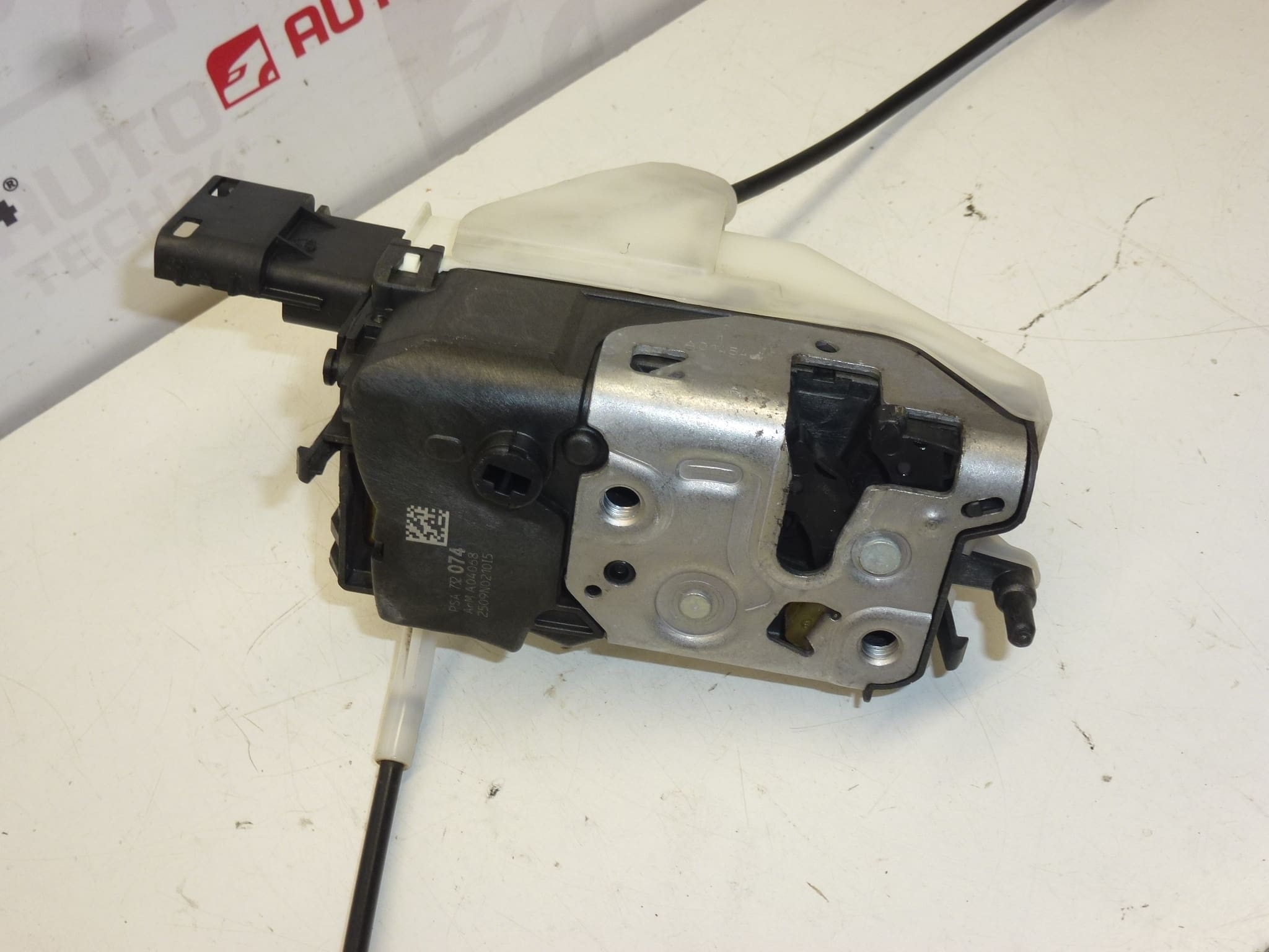 Serrure de porte avant droite pour Peugeot 308 732074 9136CR – Image 2