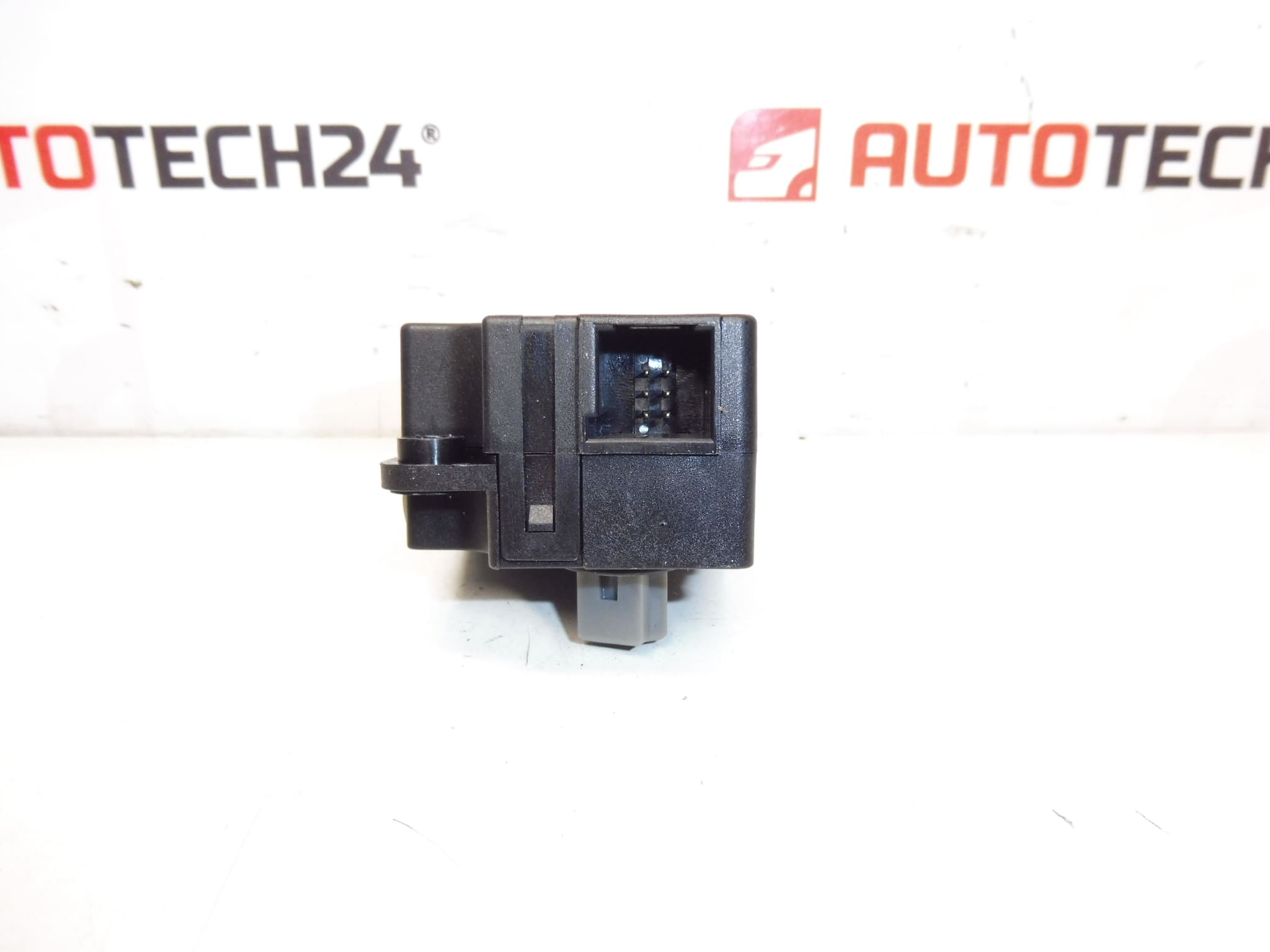 Servomoteur de chauffage Valeo pour Citroën et Peugeot T1006419G 0207121B – Image 2