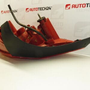 Feu arrière gauche Peugeot 407 COUPÉ 9648537680 6350Y1