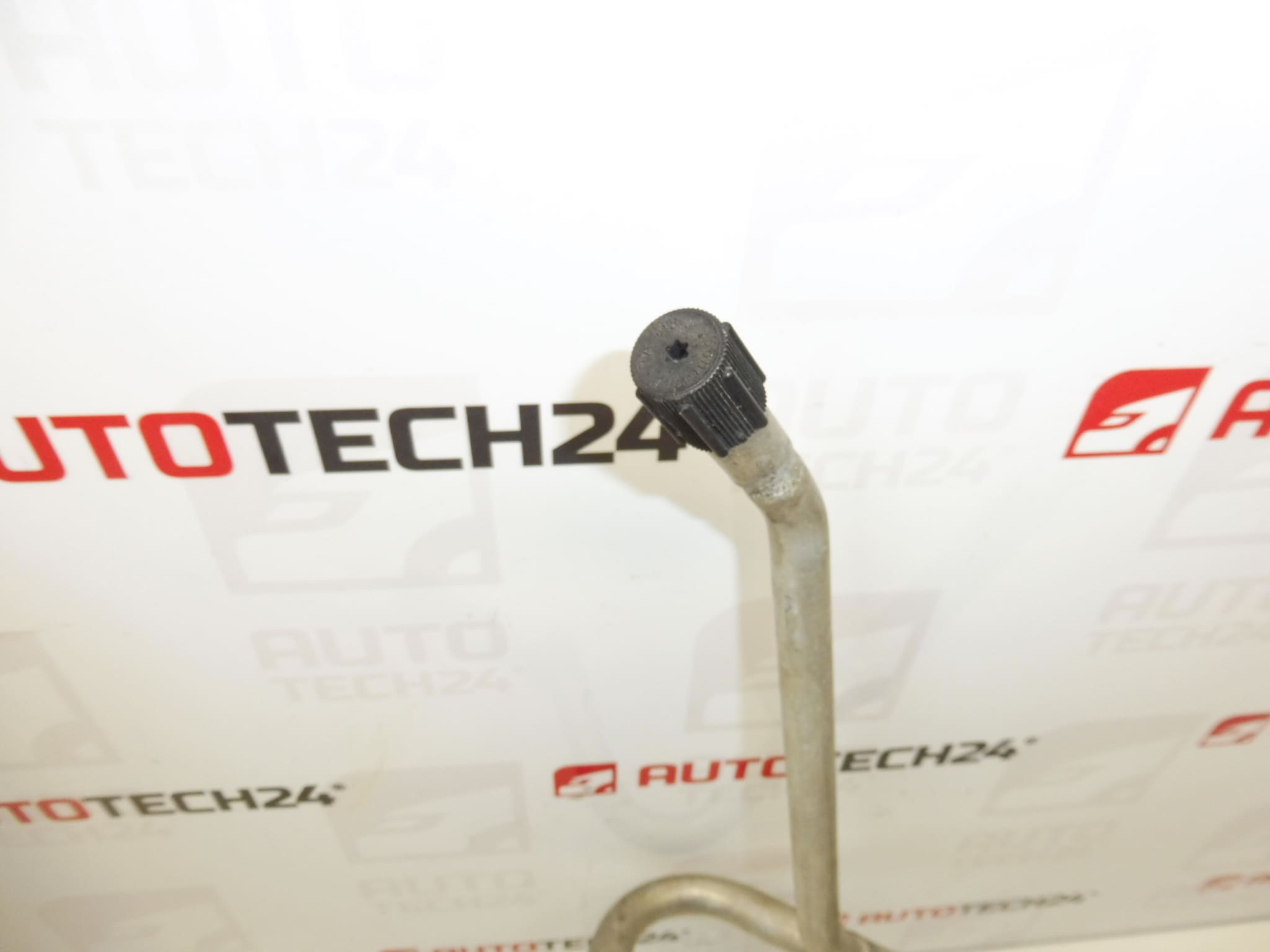 Tuyau climatique Citroën Peugeot 9686414180 9659576380 6477F2 647774