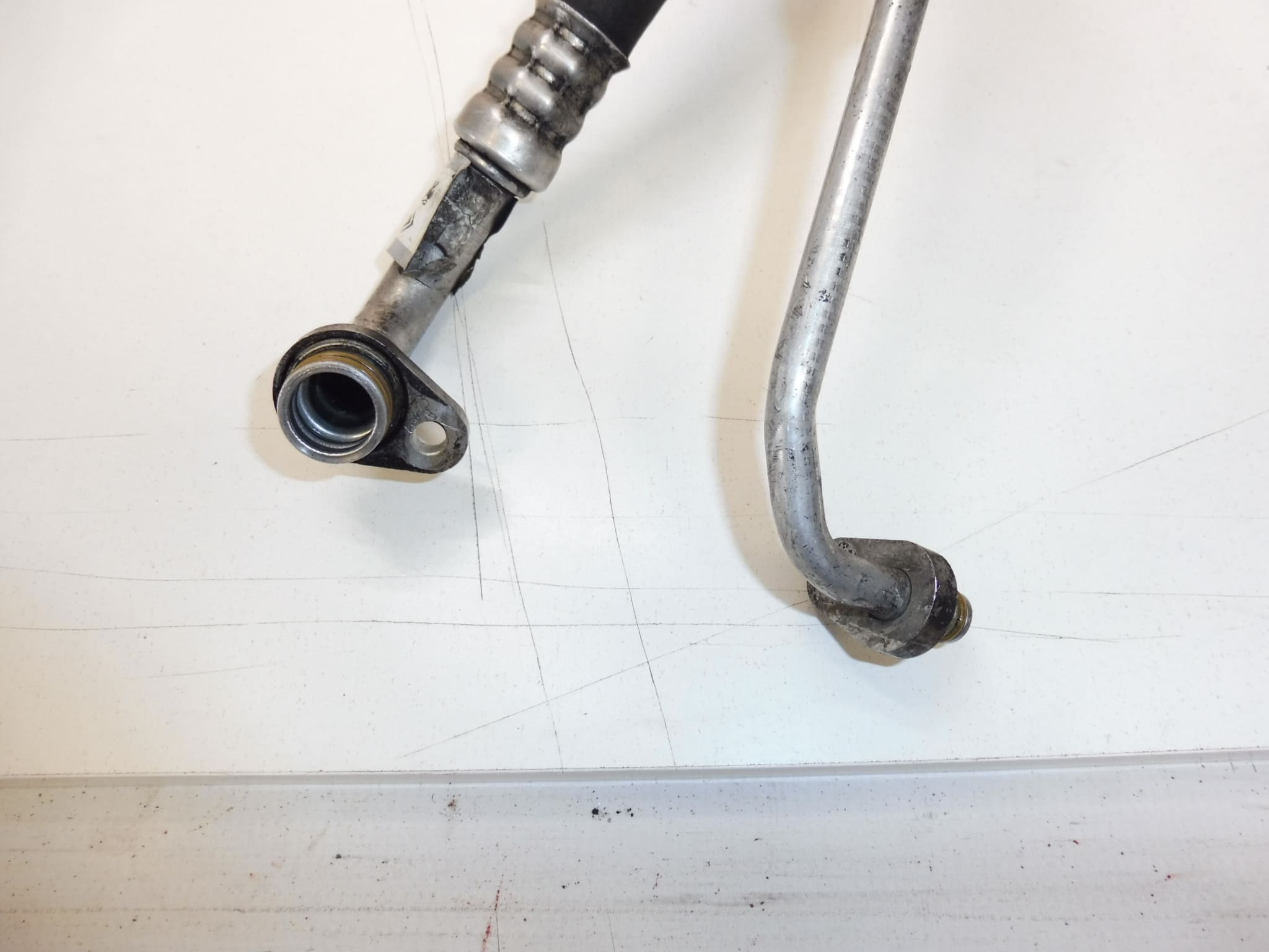 Tuyau climatique Citroën C4 Picasso 9653505780 6477D5