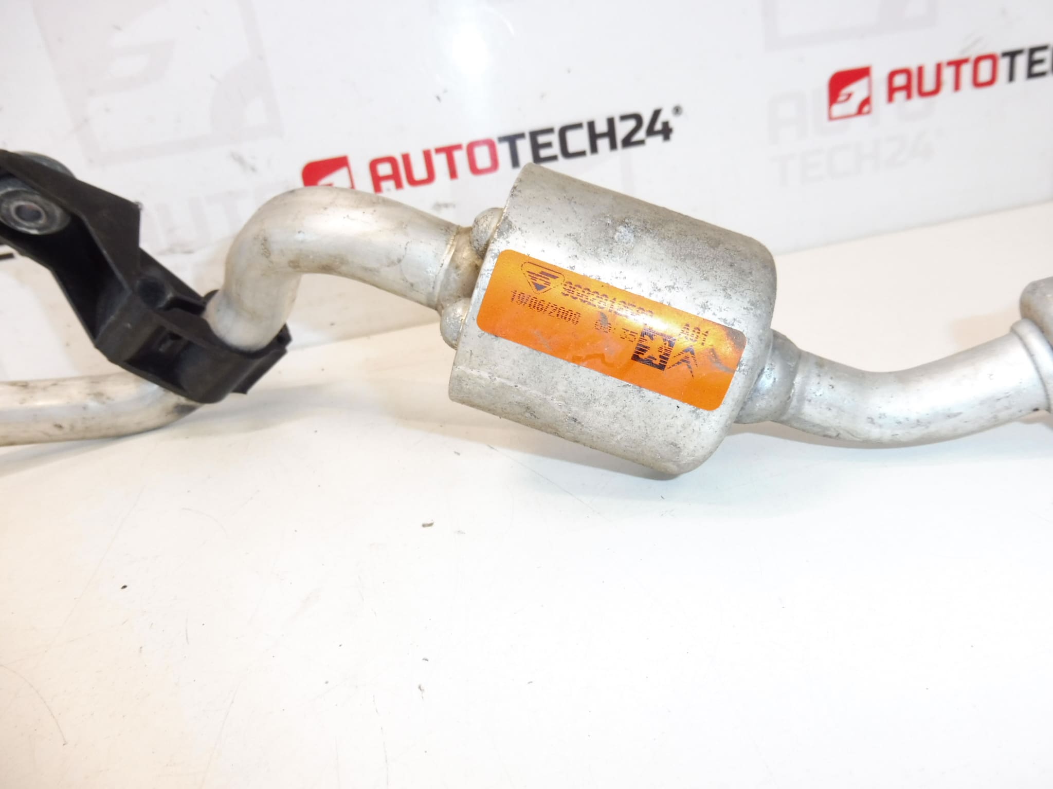 Tuyau climatique Peugeot 207 9655448980 9800886980 6477G2