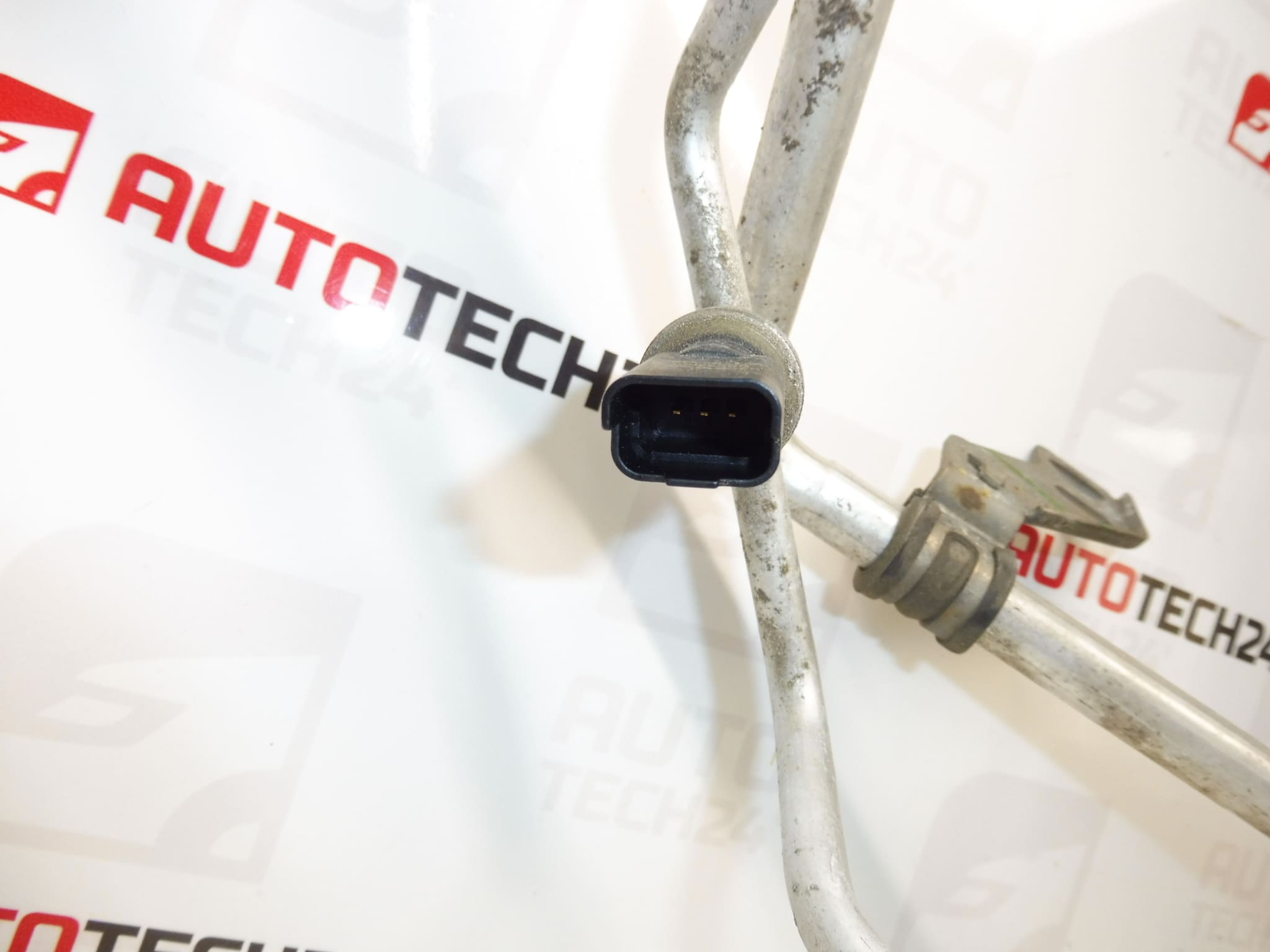 Tuyau climatique Peugeot 1007 9680436080 6460TJ