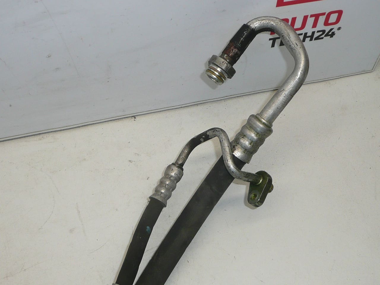 Tuyau climatique Citroën Peugeot 9645622080 6460NY