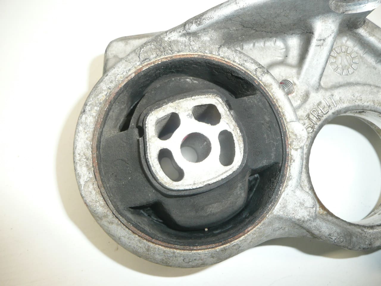 Support moteur Citroën Peugeot 96391768 1807ER