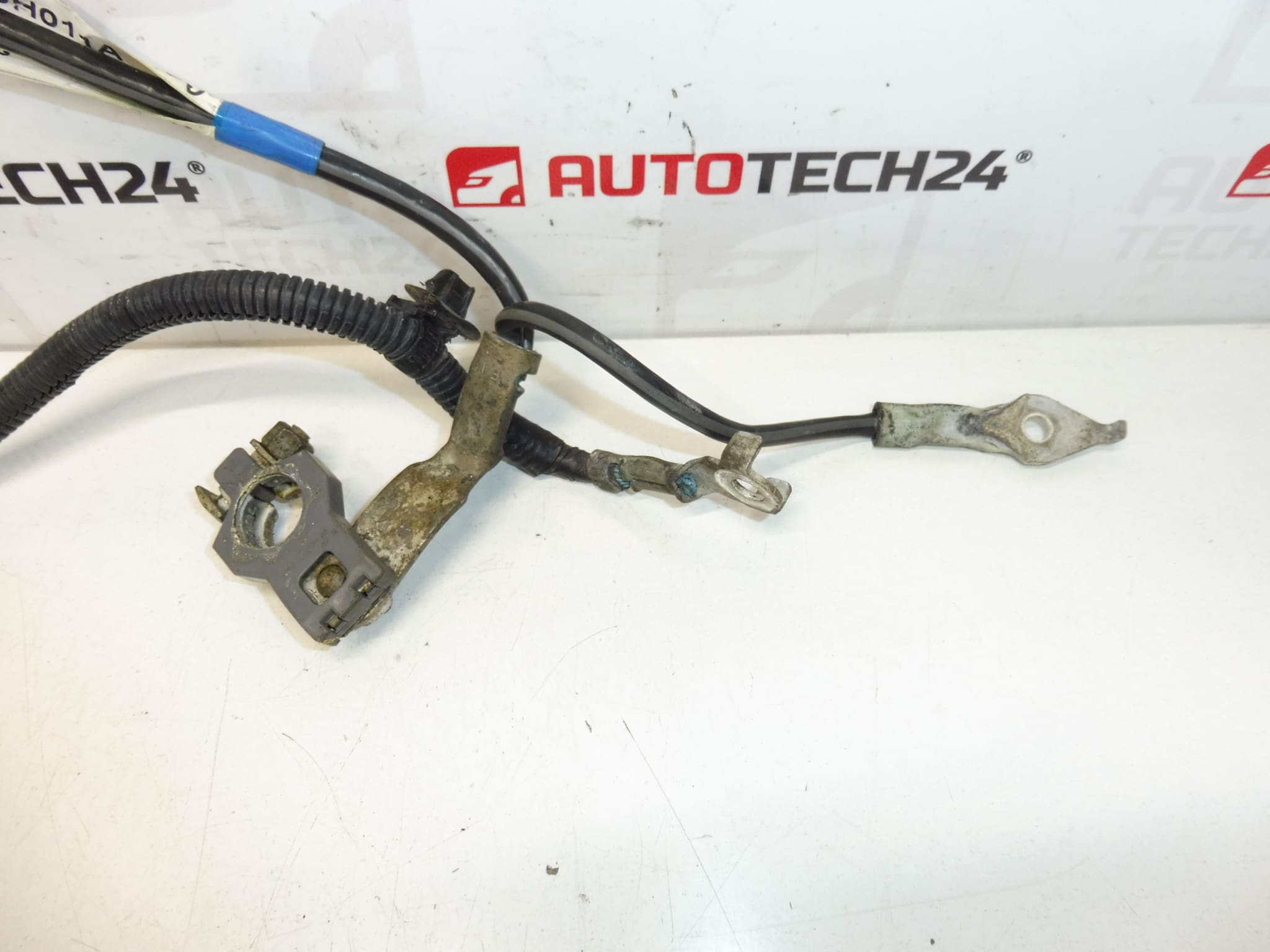 Faisceau de câbles pour la borne négative de la batterie, compatible avec Citroën C1 et Peugeot 107 - 5642HC – Image 2