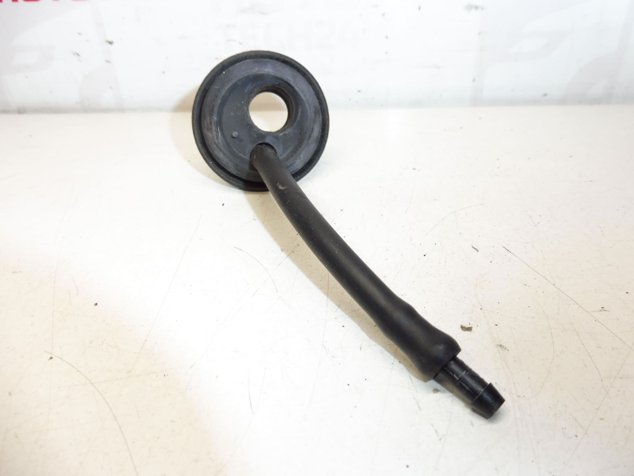 Buse de lave-glace arrière Citroën Peugeot 6438P9 – Image 2