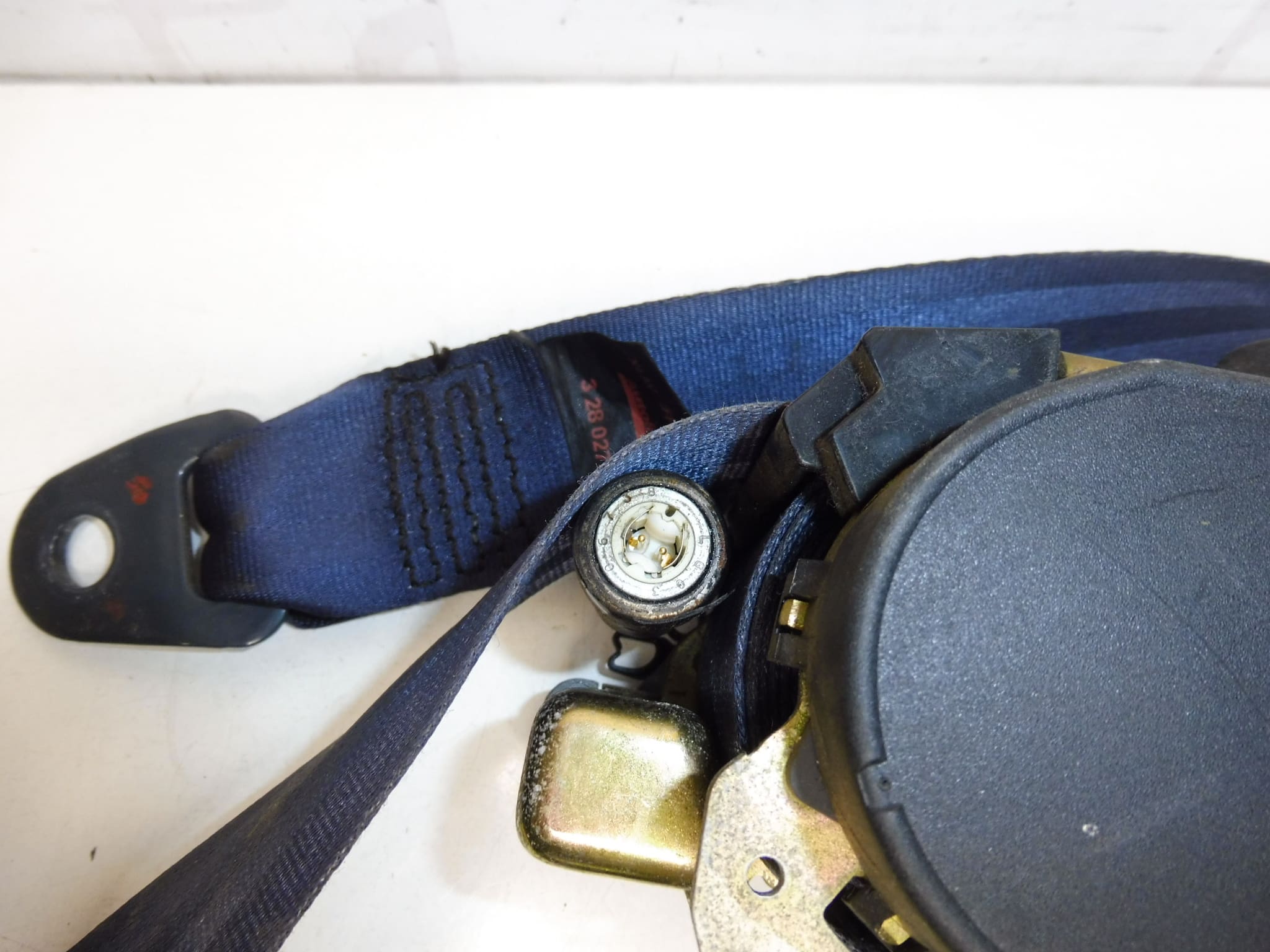 Ceinture de sécurité avant droite Citroën C5 I 96371869PH 8974TL – Image 2