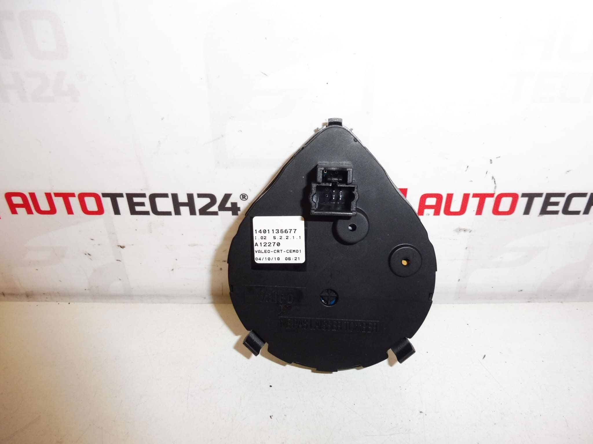 Commande de navigation pour Peugeot/Citroën 1401135677 659363 pièce d'occasion – Image 2