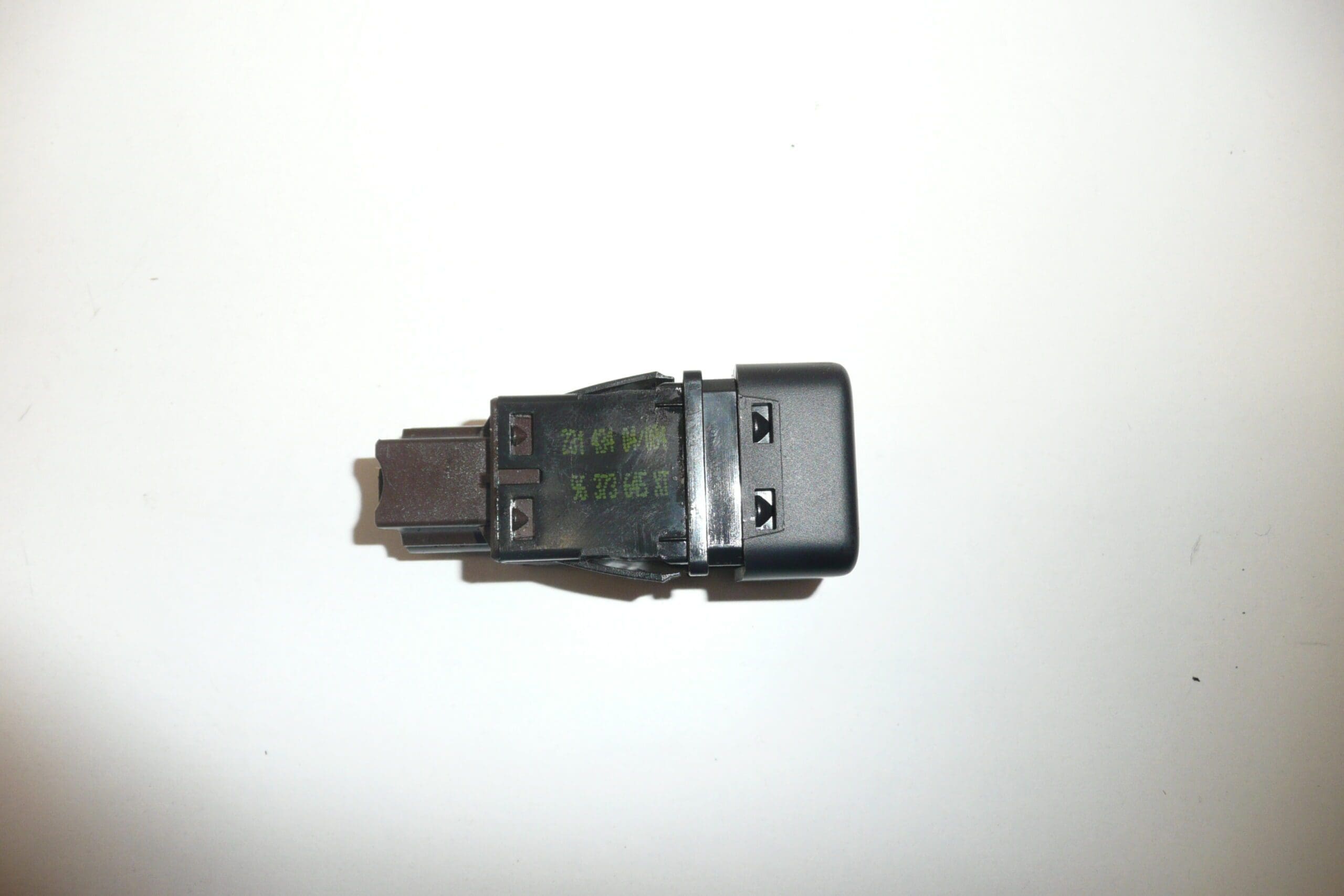 Interrupteur d'airbag passager Citroën/Peugeot 96373645XT 8216C8 – Image 2